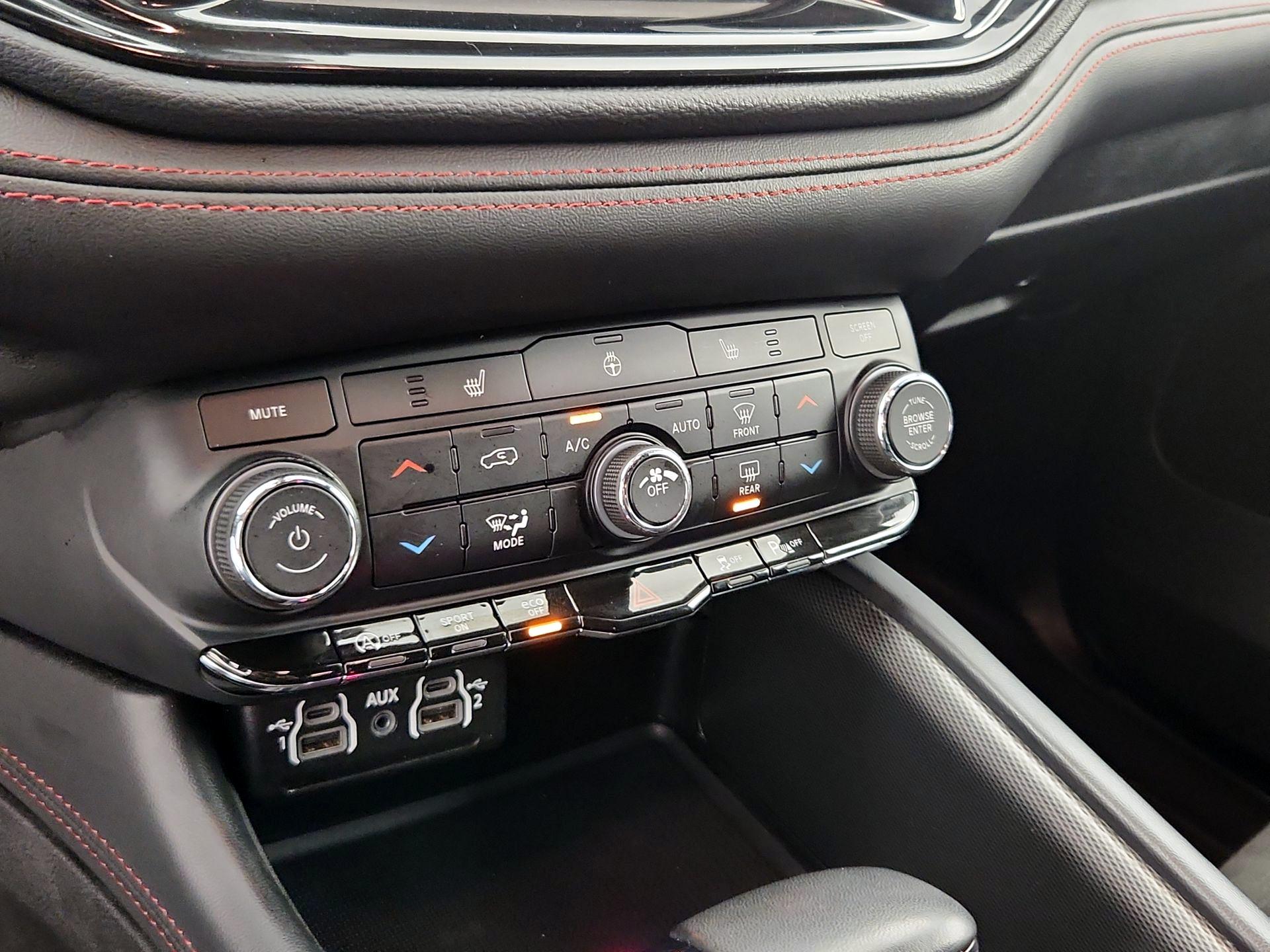 Thumbnail: 2024 Dodge Durango - 16