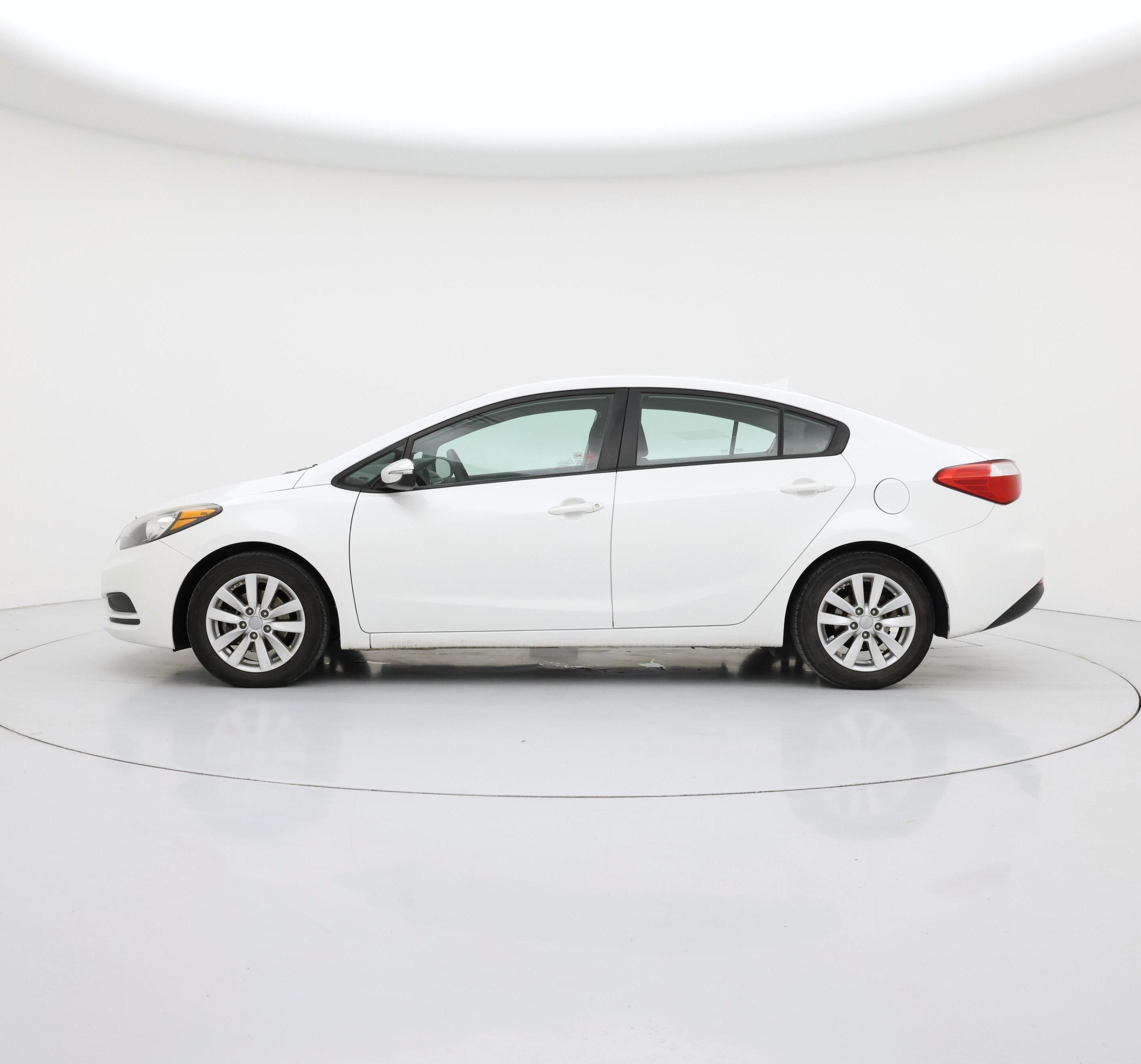 Thumbnail: 2015 Kia Forte - 3