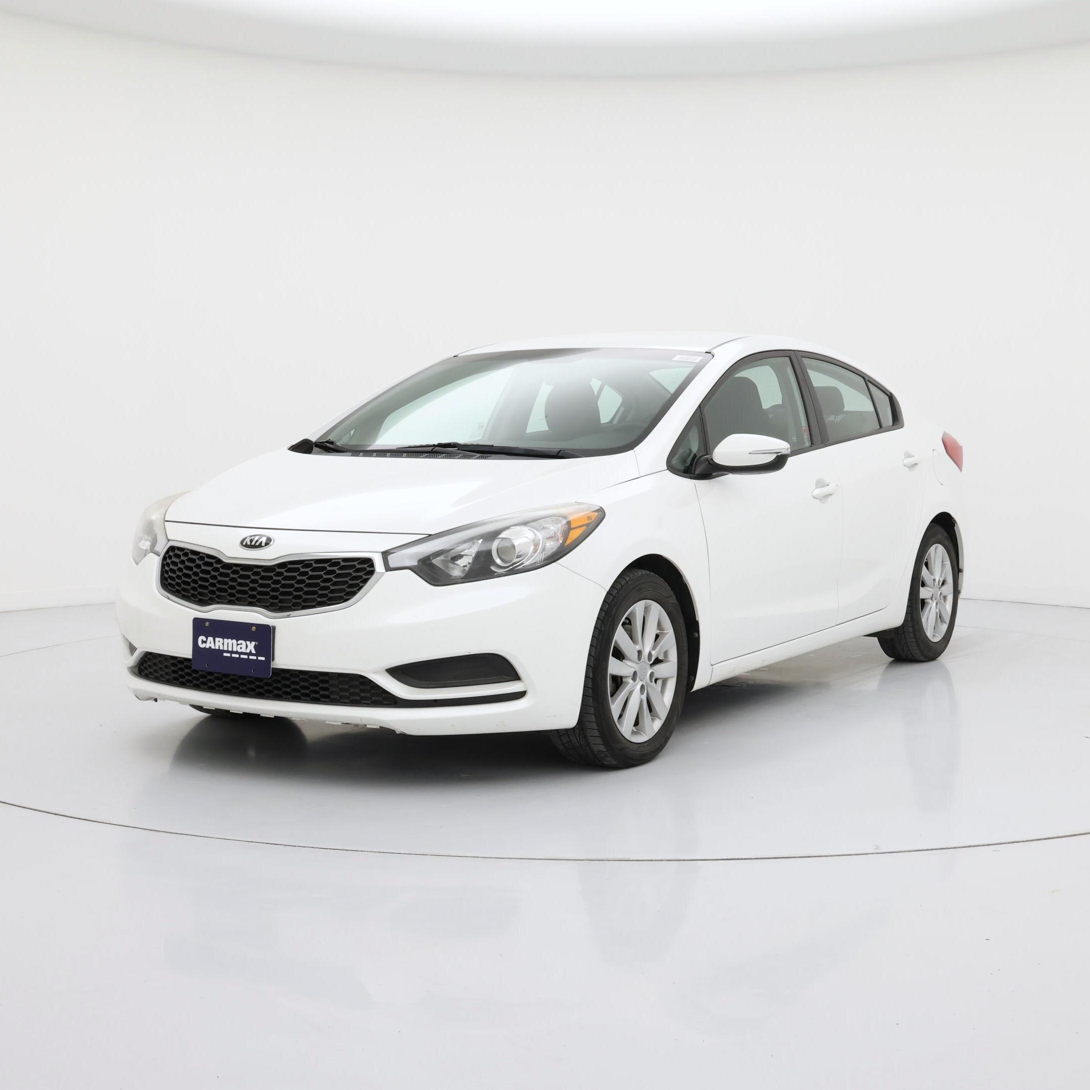 Thumbnail: 2015 Kia Forte - 4