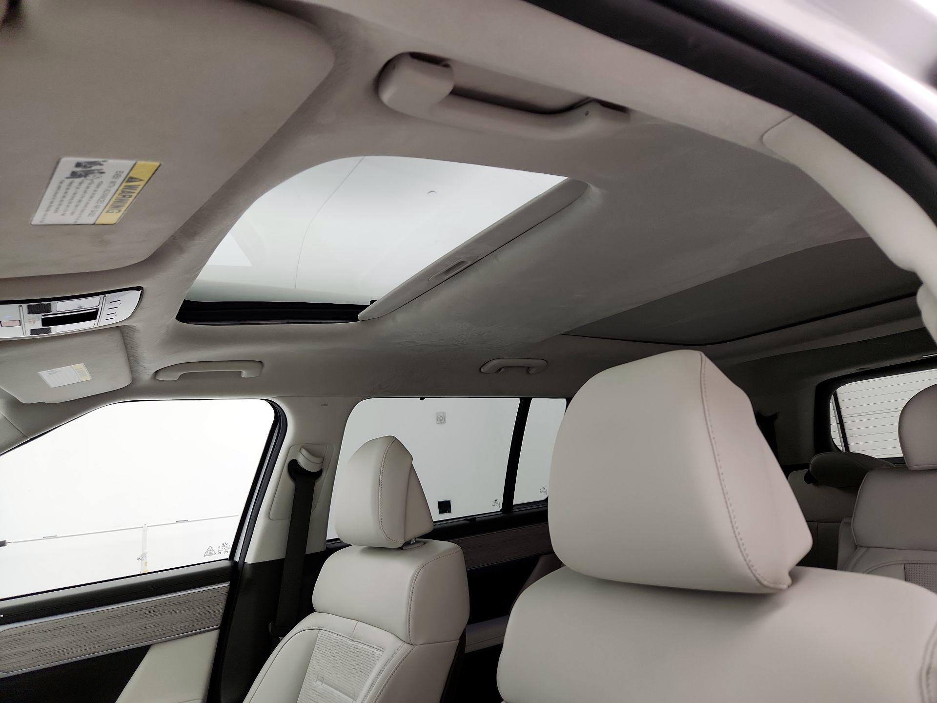 Thumbnail: 2024 Hyundai Santa Fe - 20