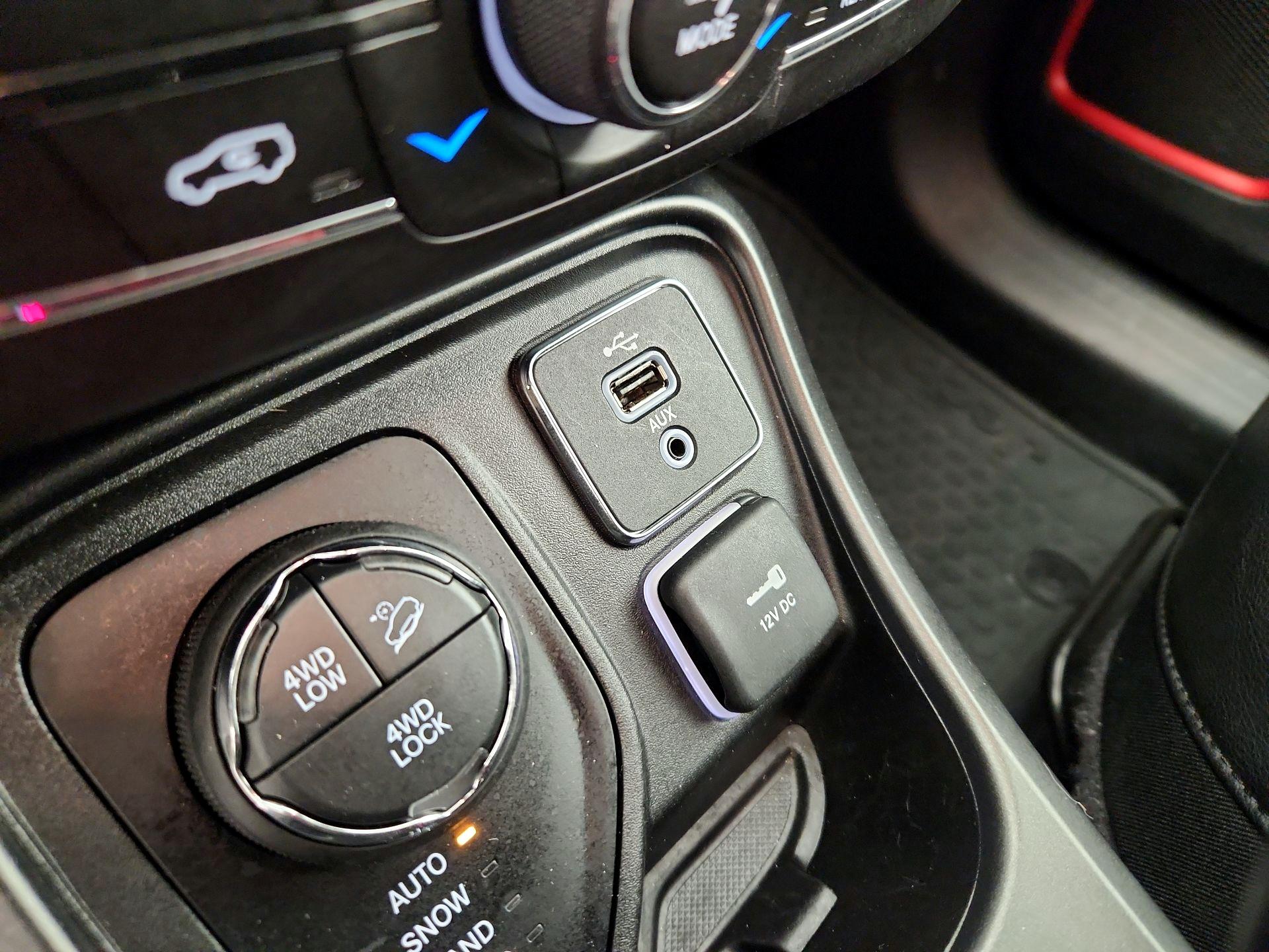 Thumbnail: 2018 Jeep Compass - 18