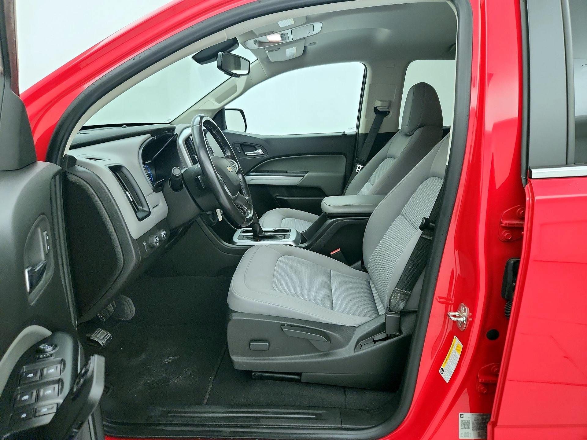 Thumbnail: 2019 Chevrolet Colorado - 11