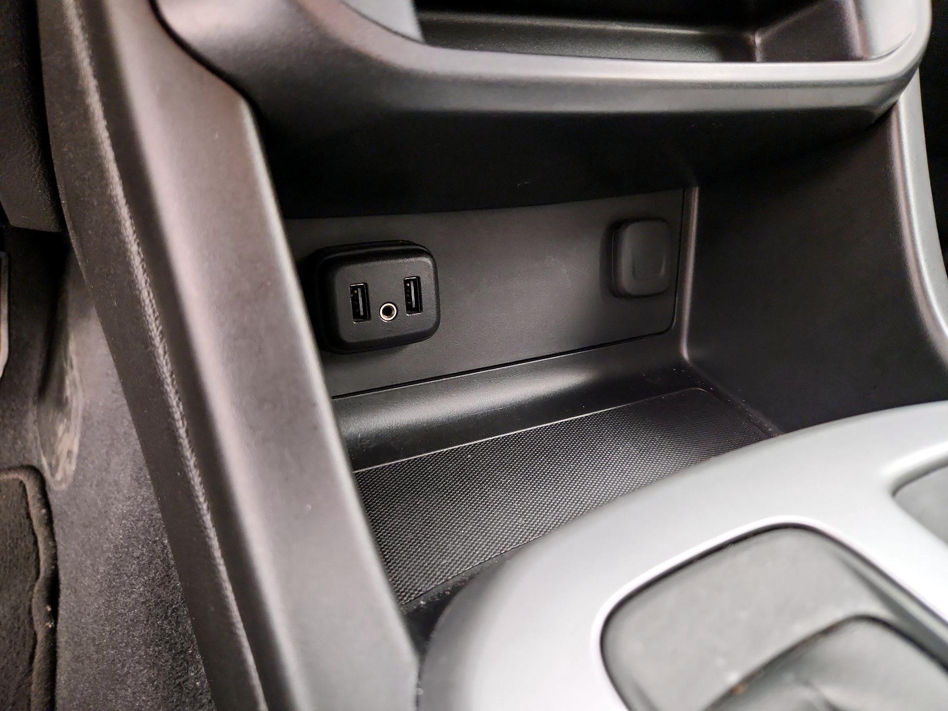 Thumbnail: 2019 Chevrolet Colorado - 18