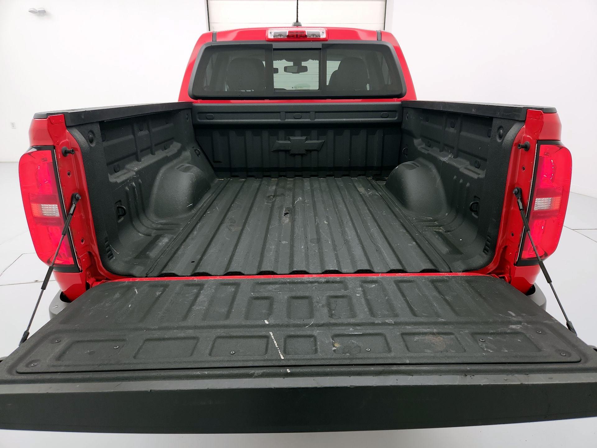 Thumbnail: 2019 Chevrolet Colorado - 20