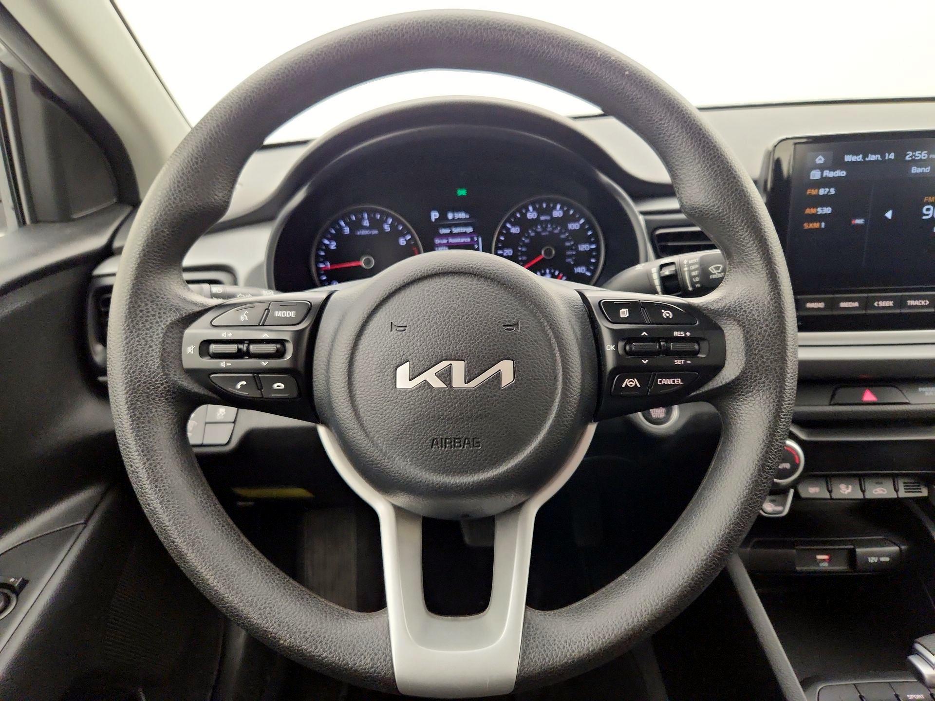 Thumbnail: 2023 Kia Rio - 10