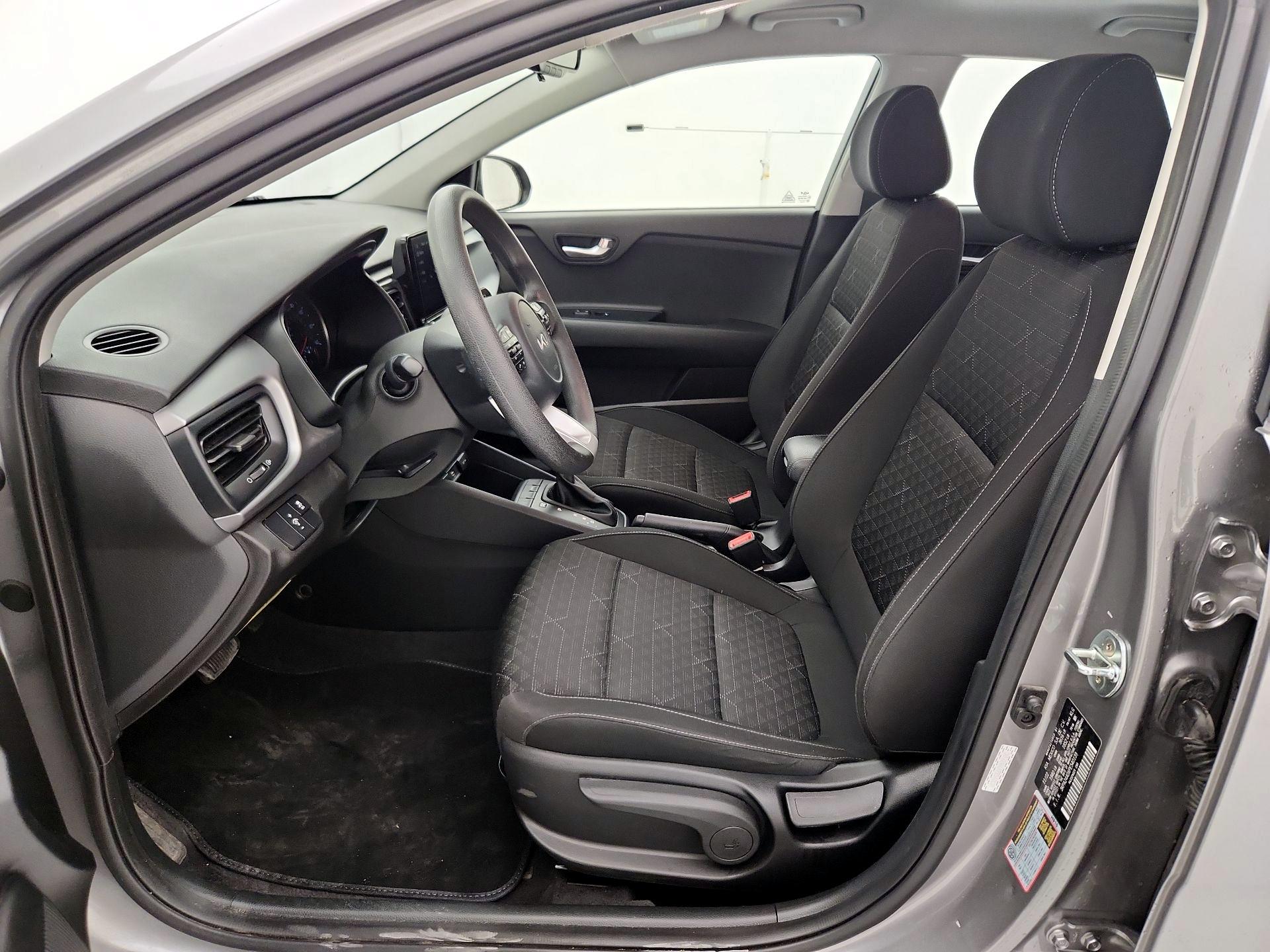 Thumbnail: 2023 Kia Rio - 11