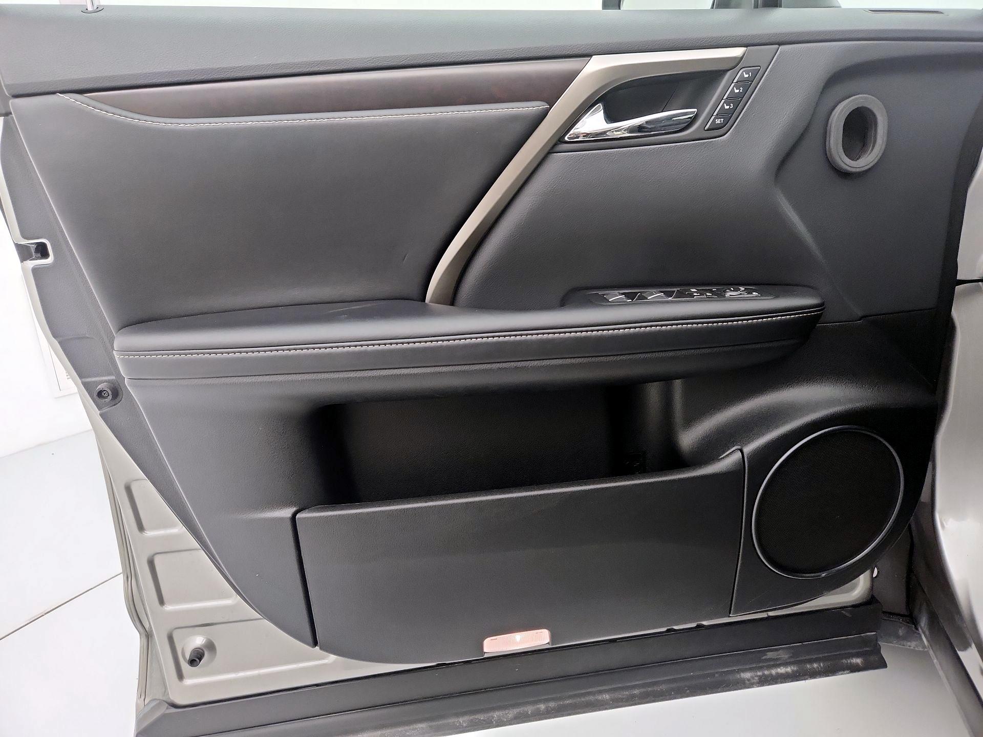 Thumbnail: 2020 Lexus RX - 12