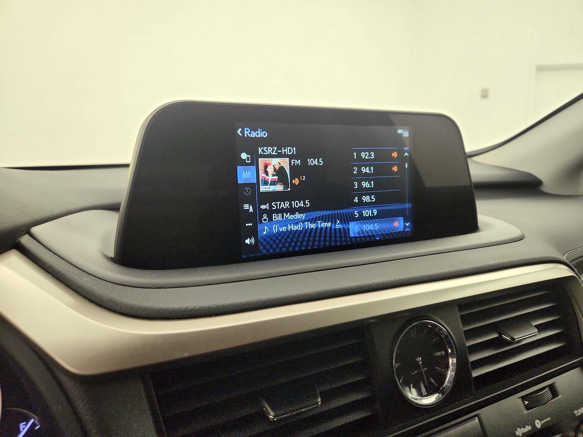 Thumbnail: 2020 Lexus RX - 15