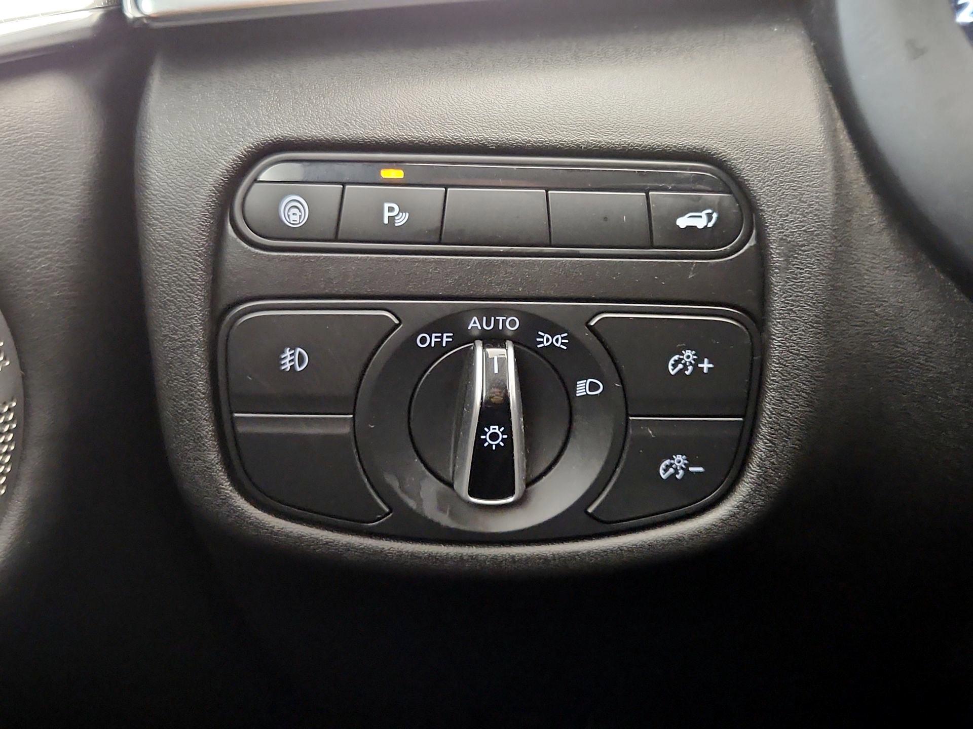 Thumbnail: 2019 INFINITI QX50 - 13