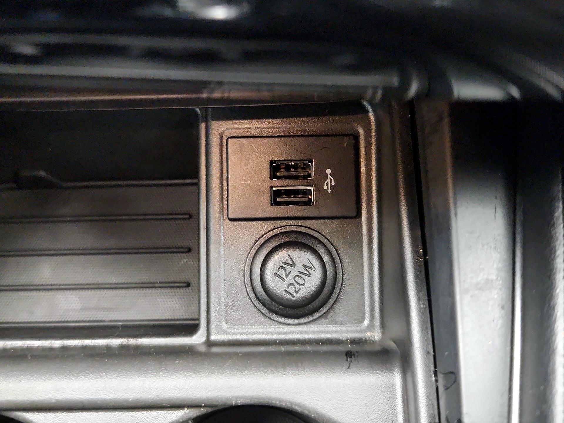 Thumbnail: 2019 INFINITI QX50 - 19