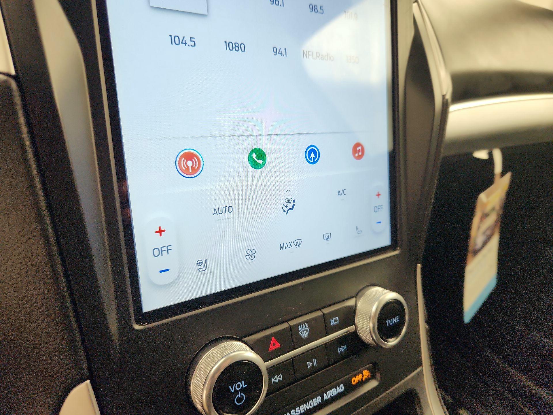 Thumbnail: 2022 Ford Edge - 17