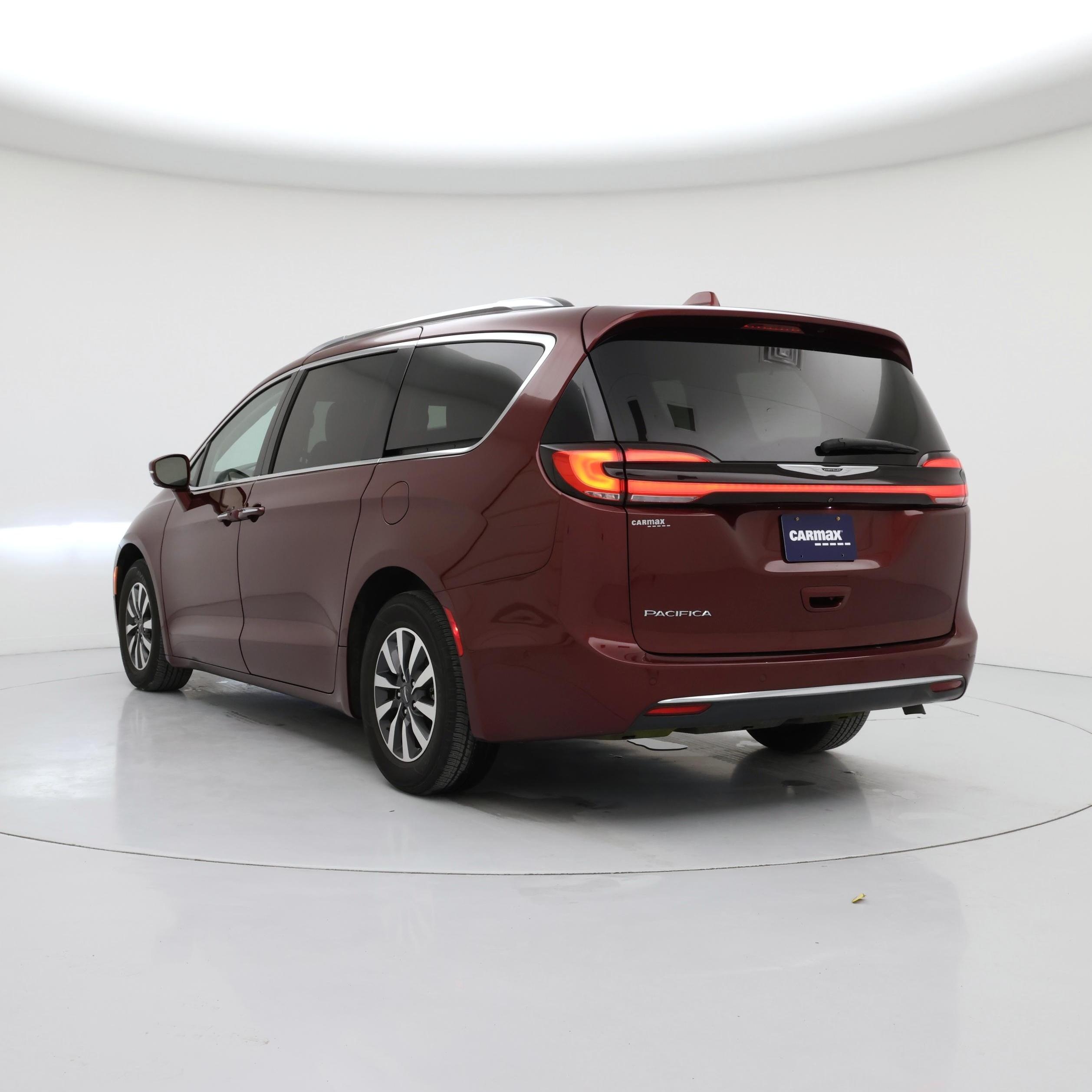 Thumbnail: 2021 Chrysler Pacifica - 2