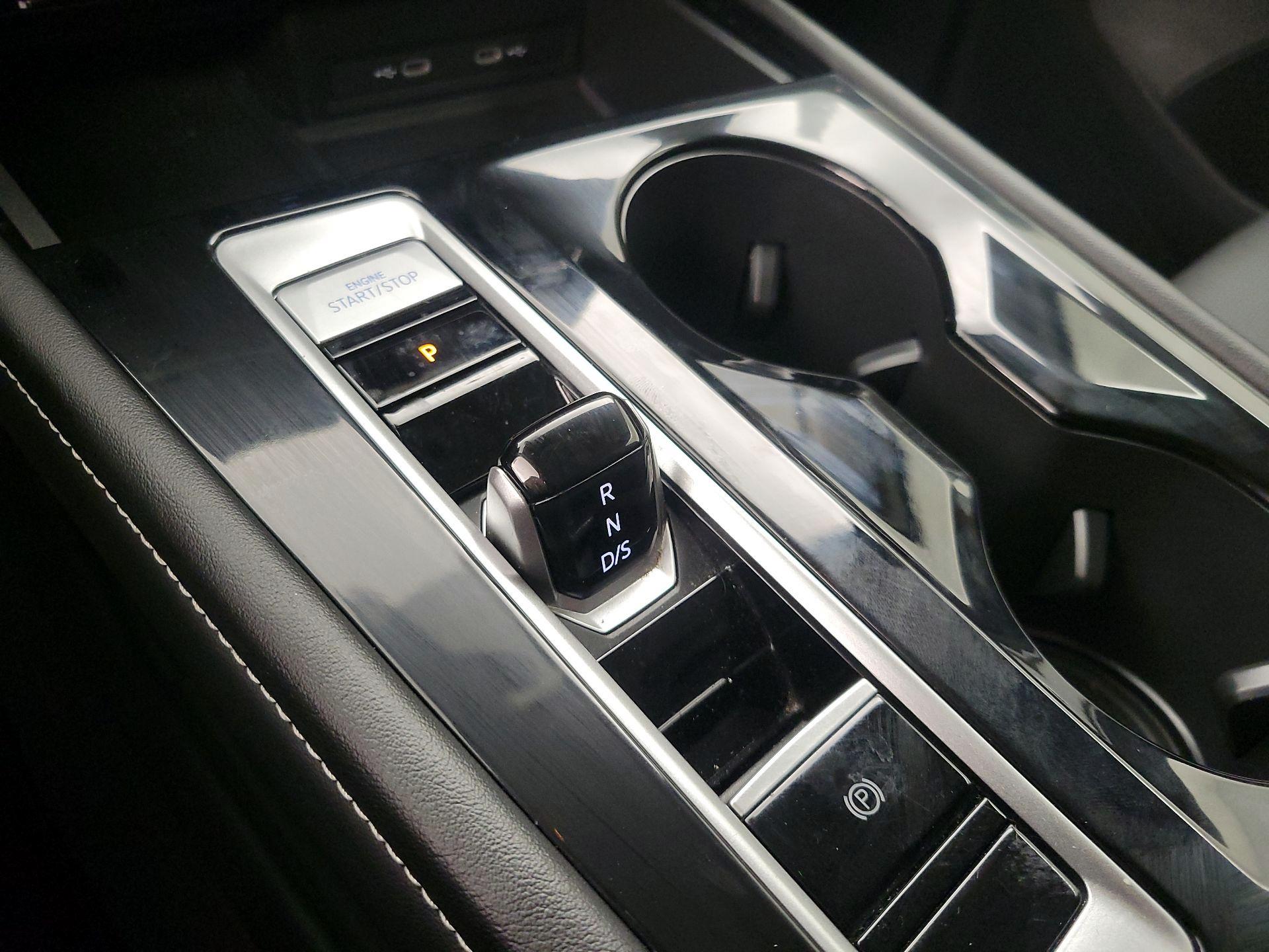 Thumbnail: 2024 Volkswagen Atlas - 17