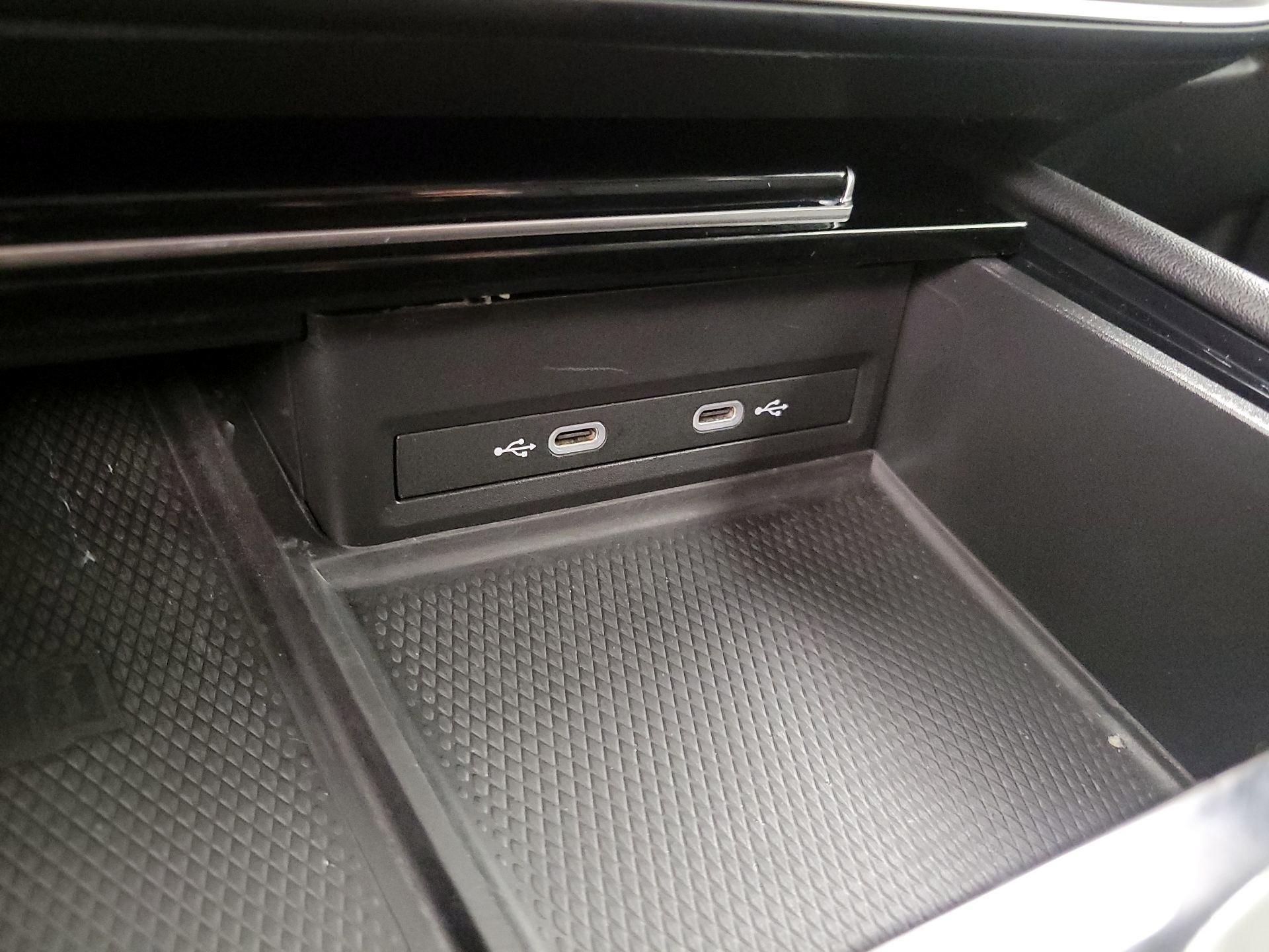 Thumbnail: 2024 Volkswagen Atlas - 18