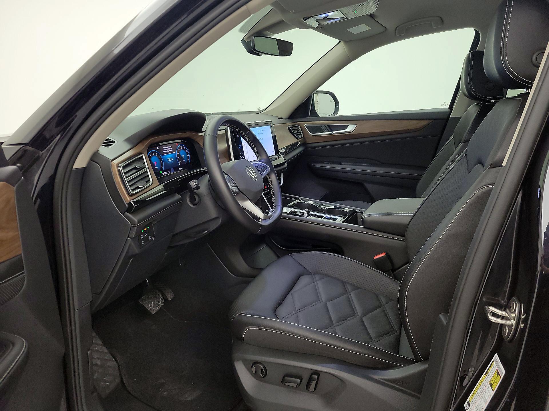 Thumbnail: 2025 Volkswagen Atlas - 11