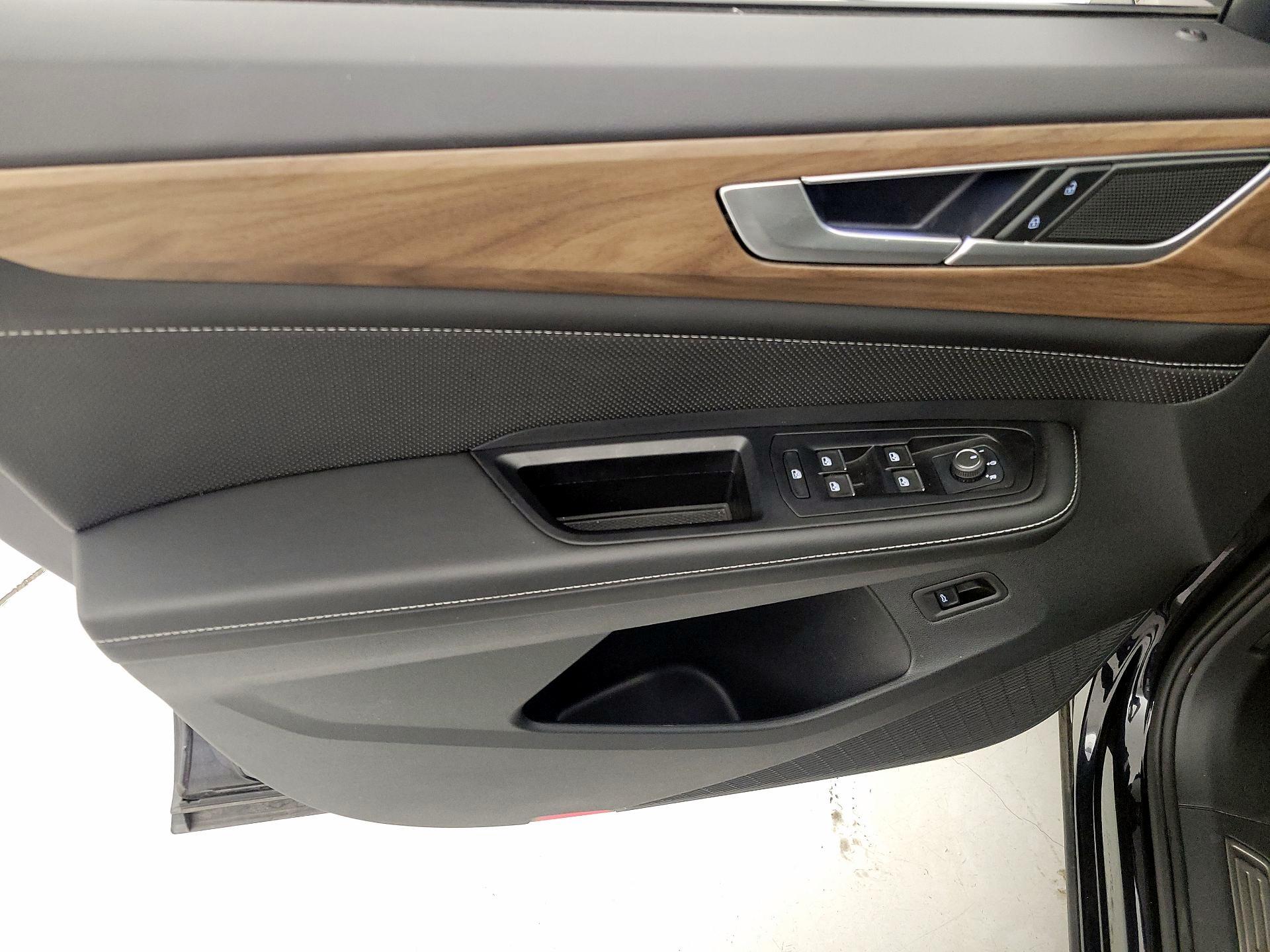 Thumbnail: 2025 Volkswagen Atlas - 12