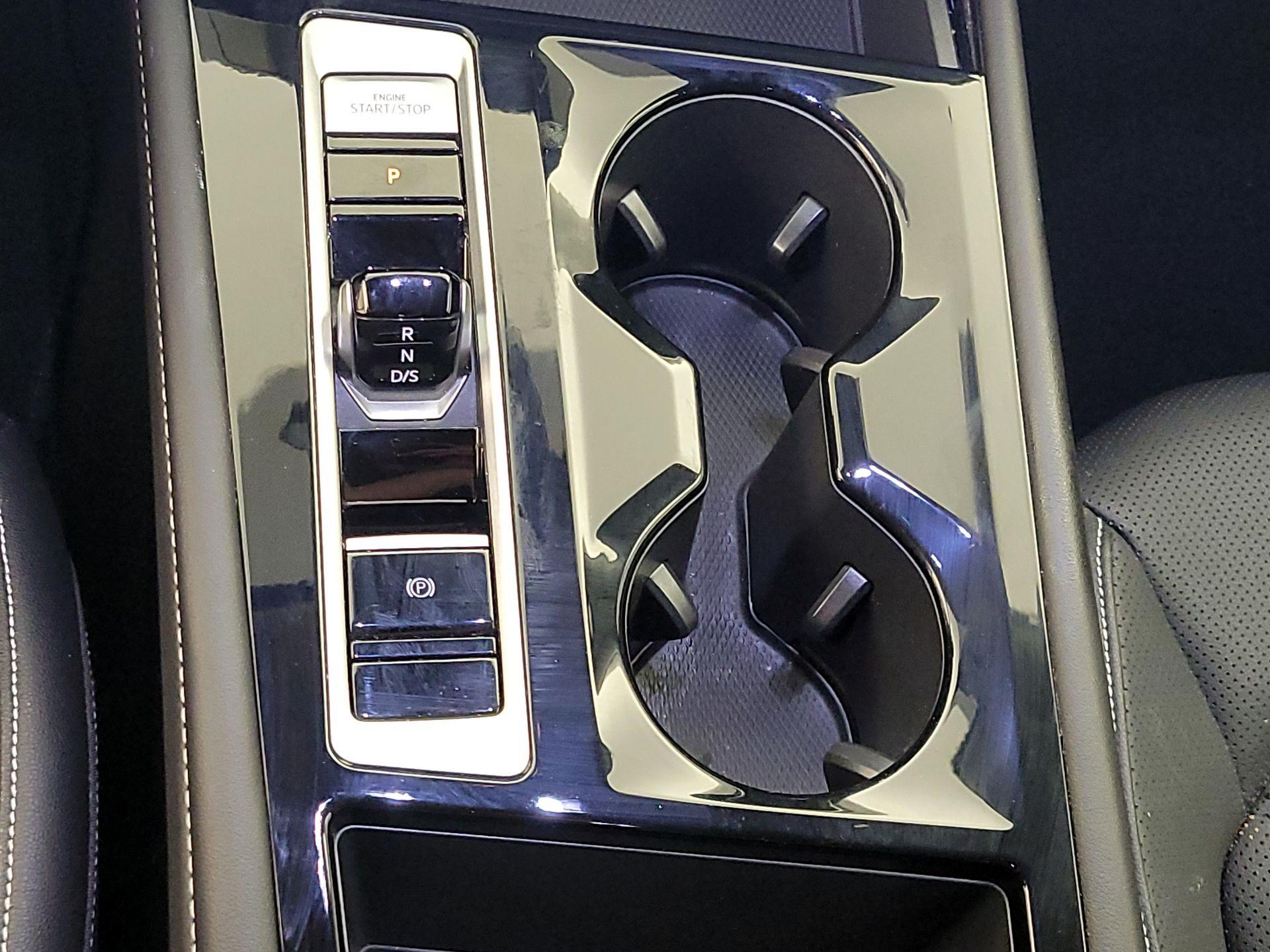 Thumbnail: 2025 Volkswagen Atlas - 17