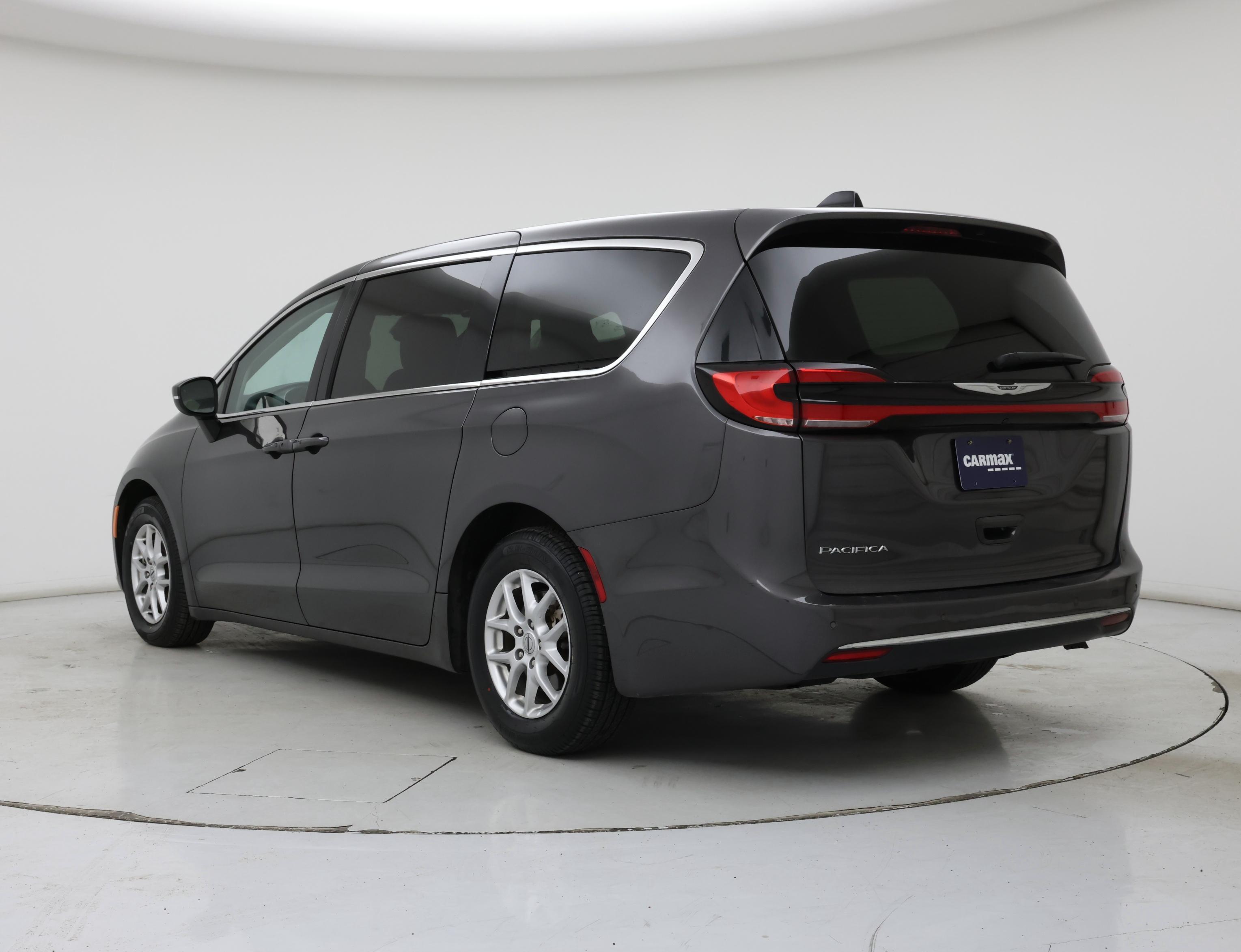 Thumbnail: 2023 Chrysler Pacifica - 2