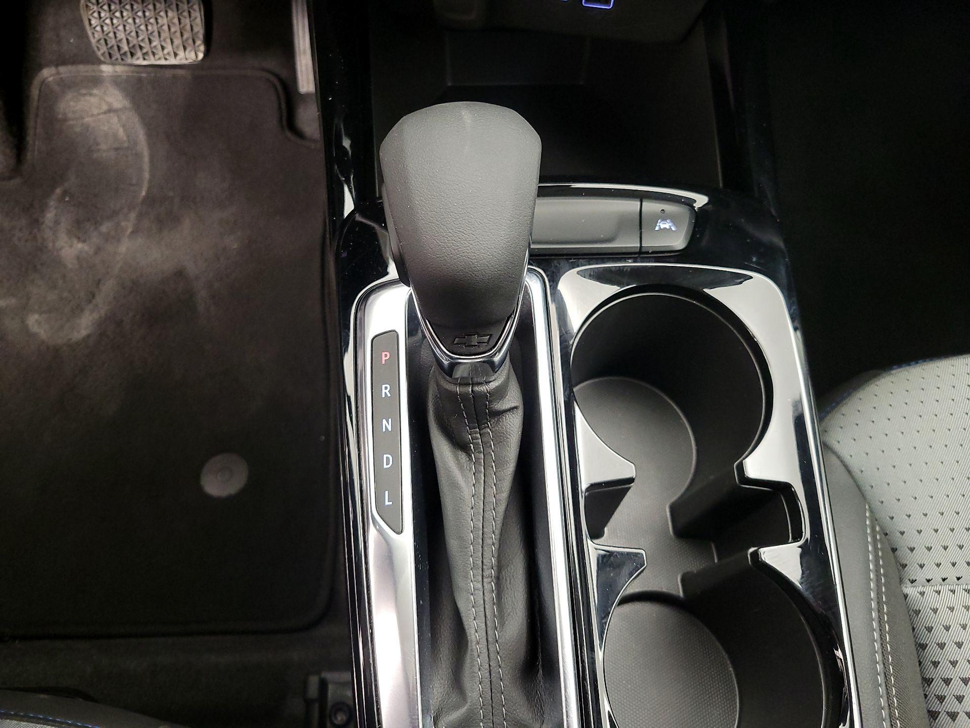 Thumbnail: 2025 Chevrolet Trax - 17