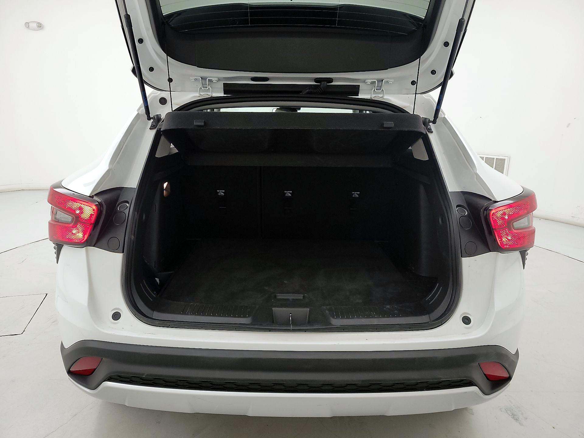 Thumbnail: 2025 Chevrolet Trax - 20