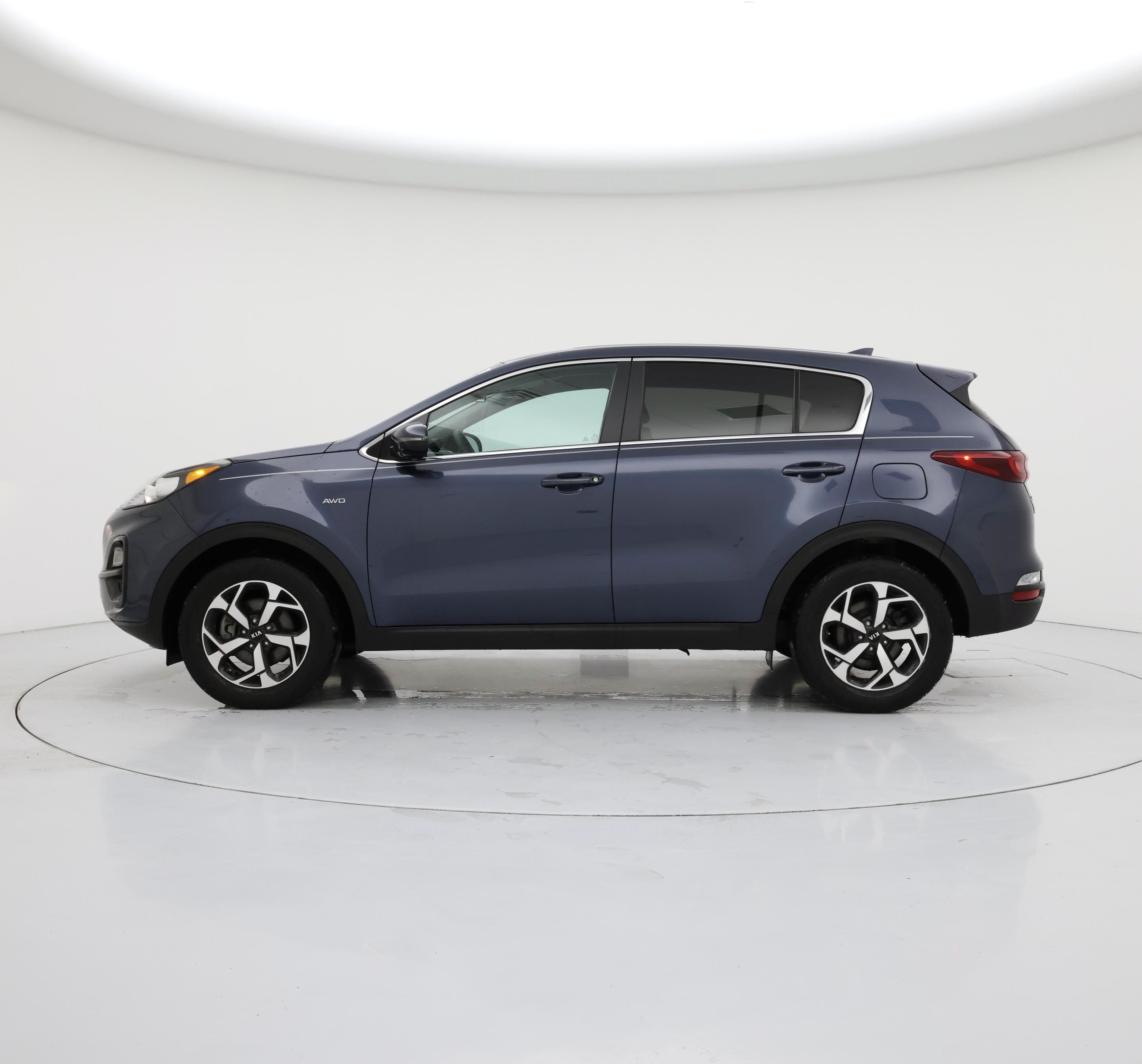 Thumbnail: 2021 Kia Sportage - 3