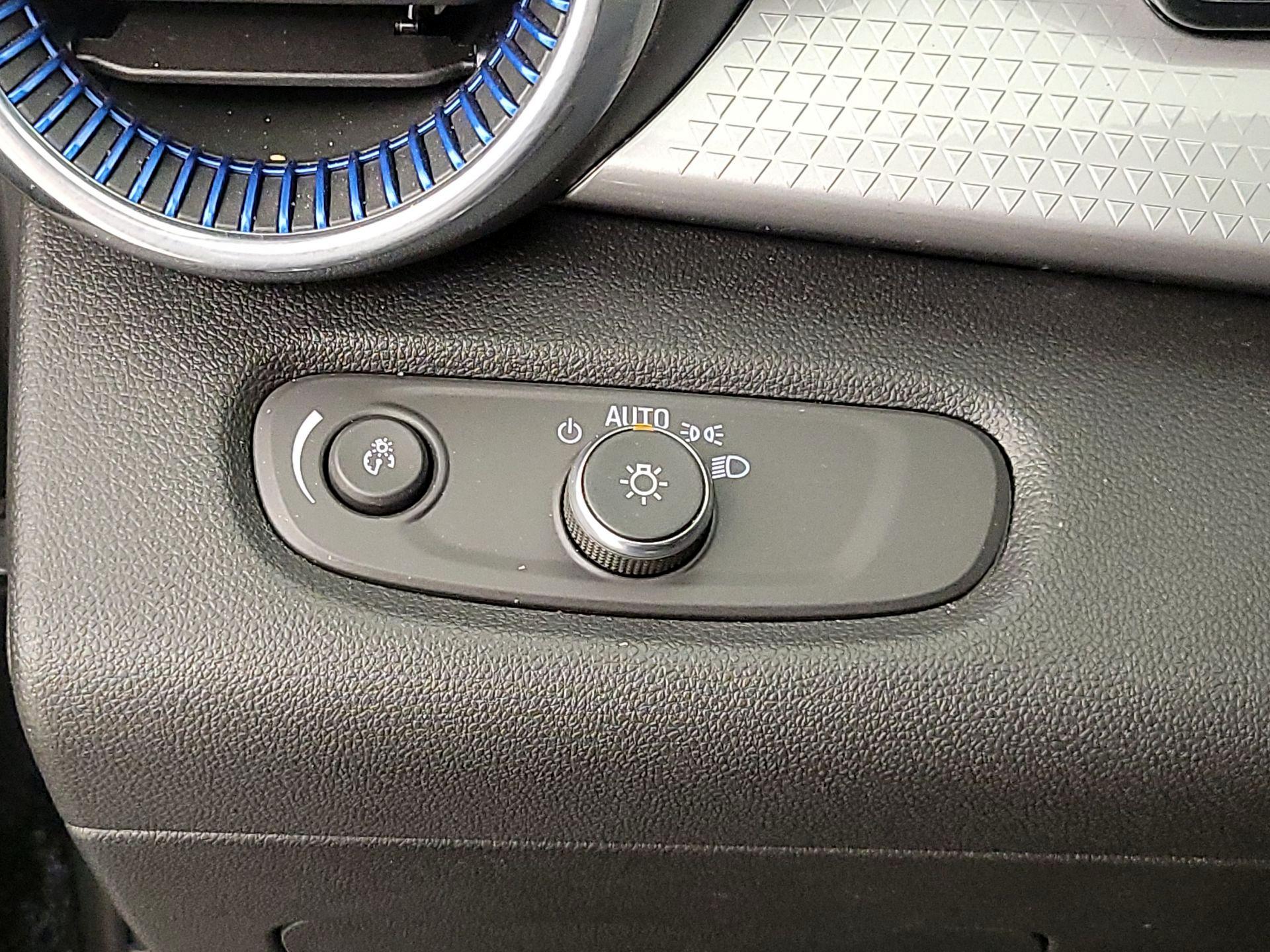 Thumbnail: 2025 Chevrolet Trax - 13