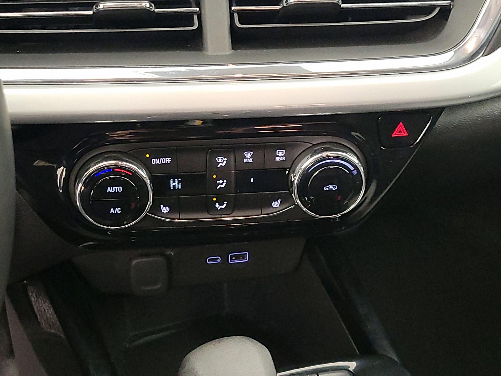 Thumbnail: 2025 Chevrolet Trax - 16