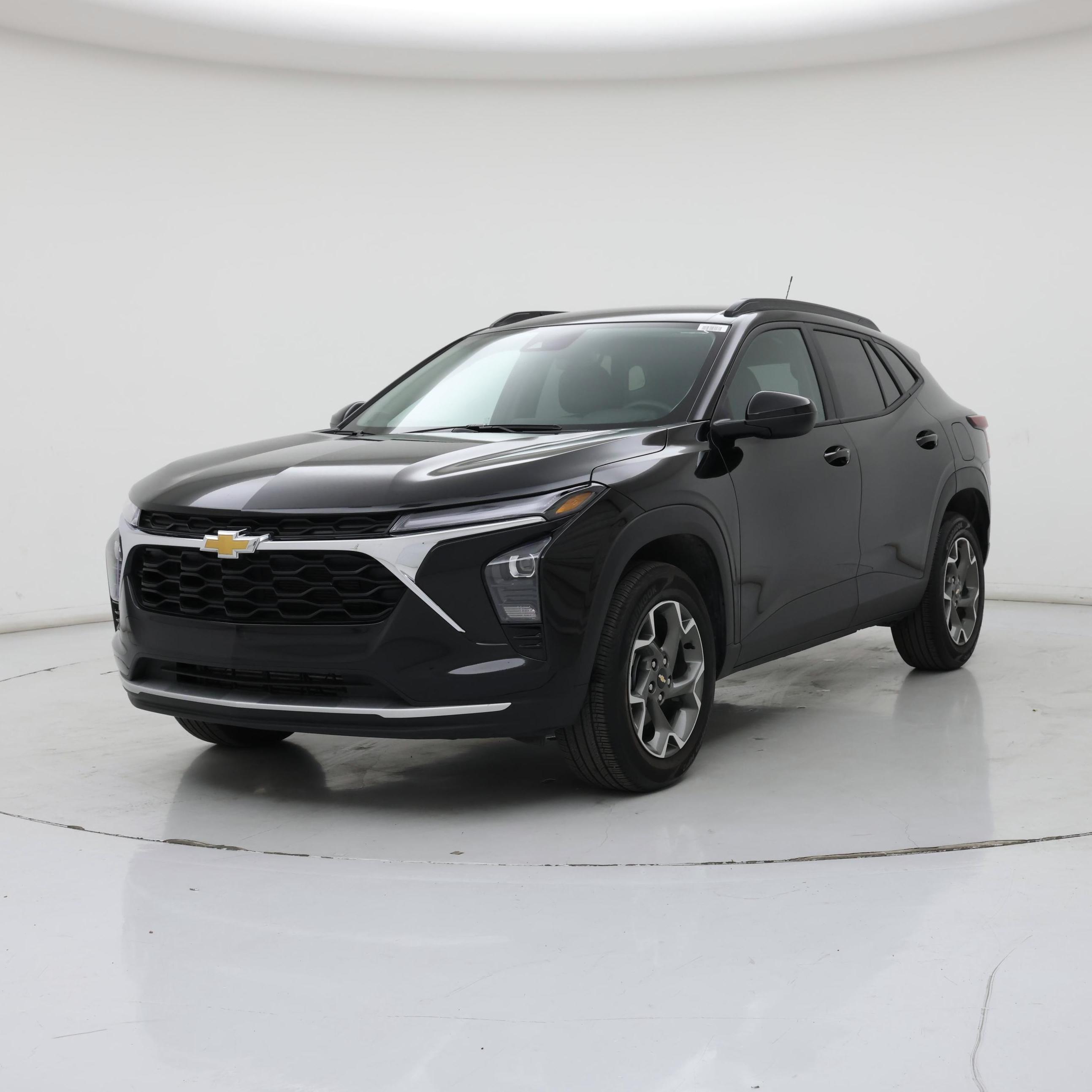 Thumbnail: 2025 Chevrolet Trax - 4