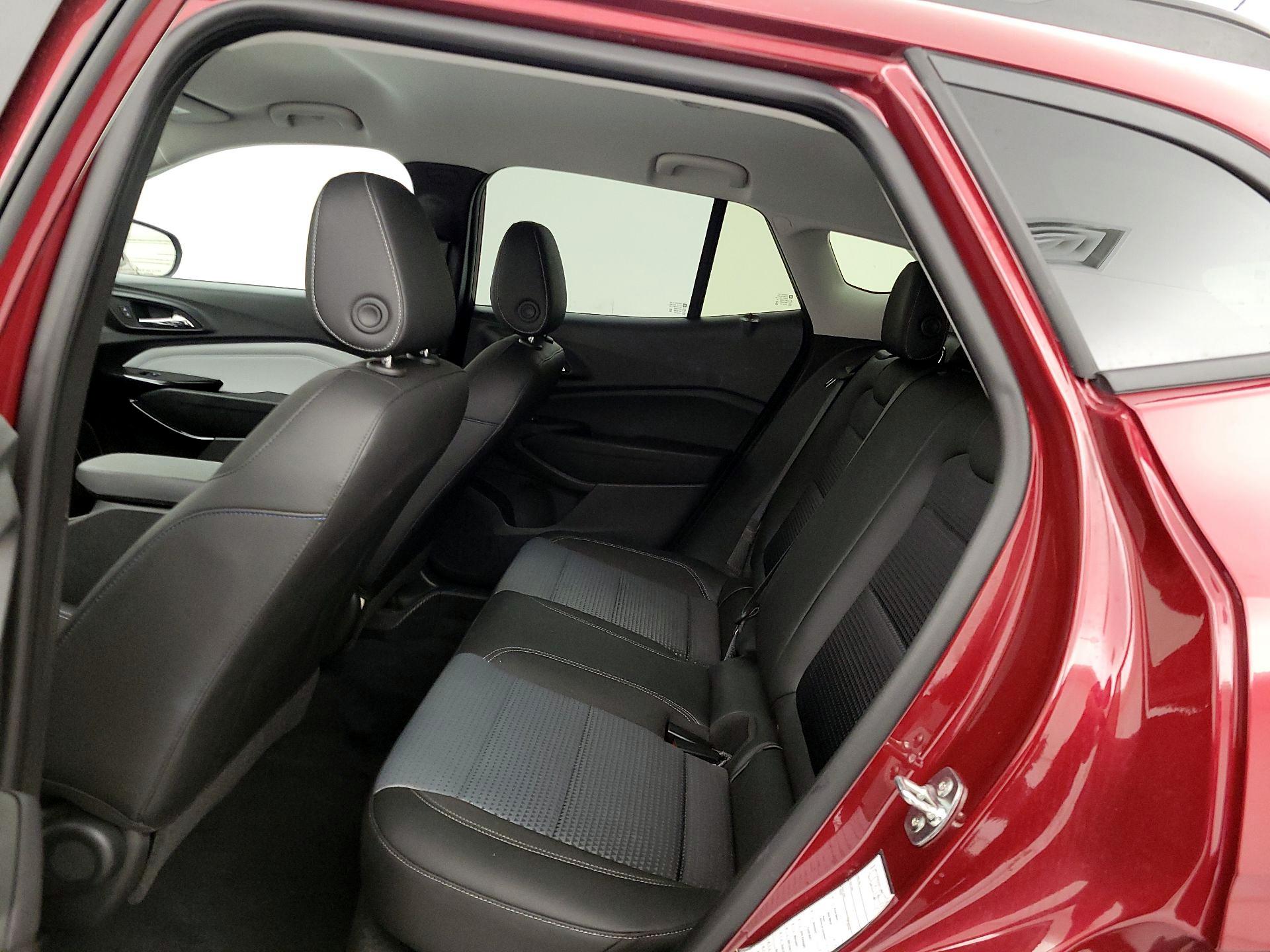 Thumbnail: 2025 Chevrolet Trax - 19