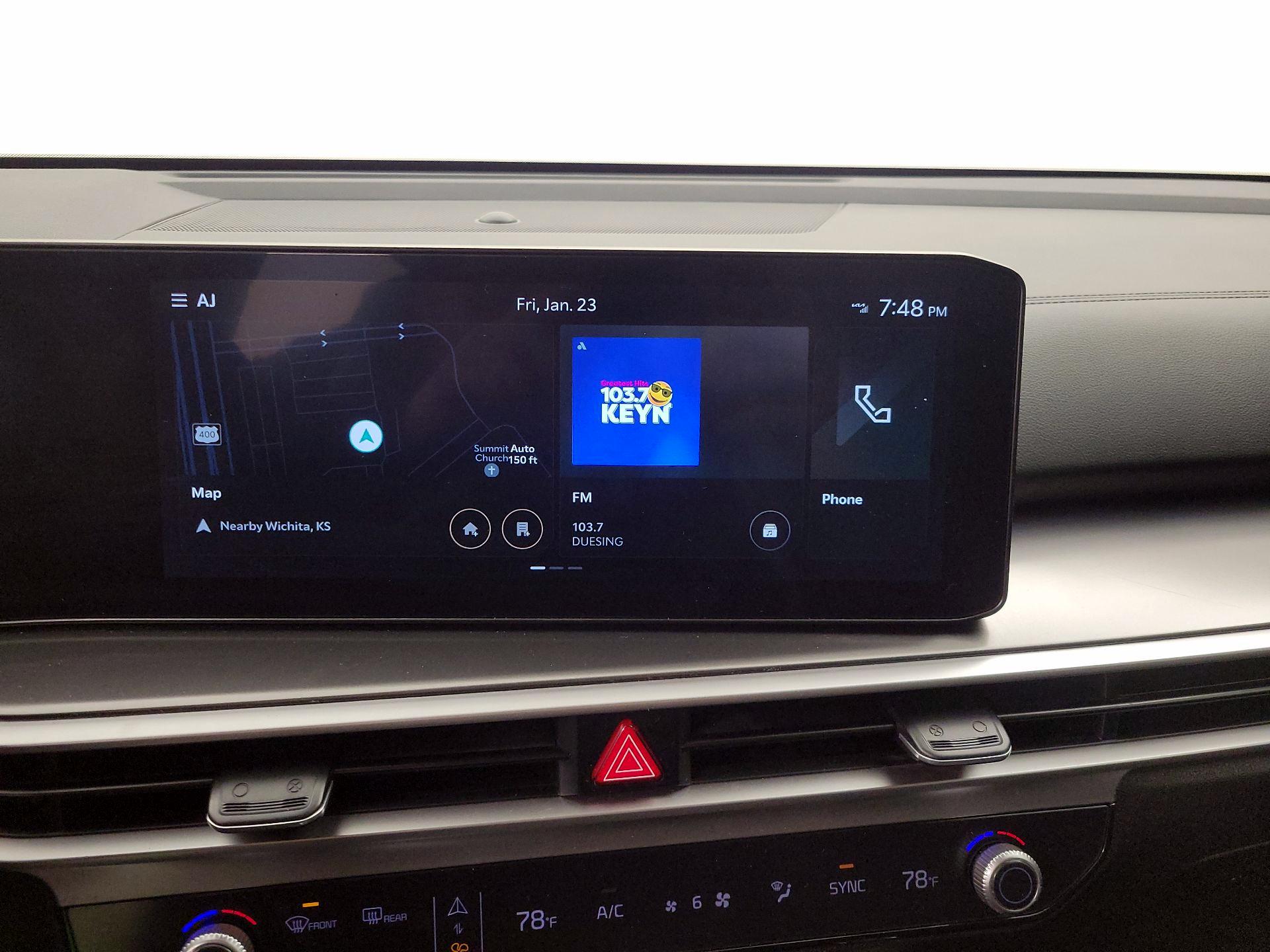 Thumbnail: 2024 Kia Sorento - 16