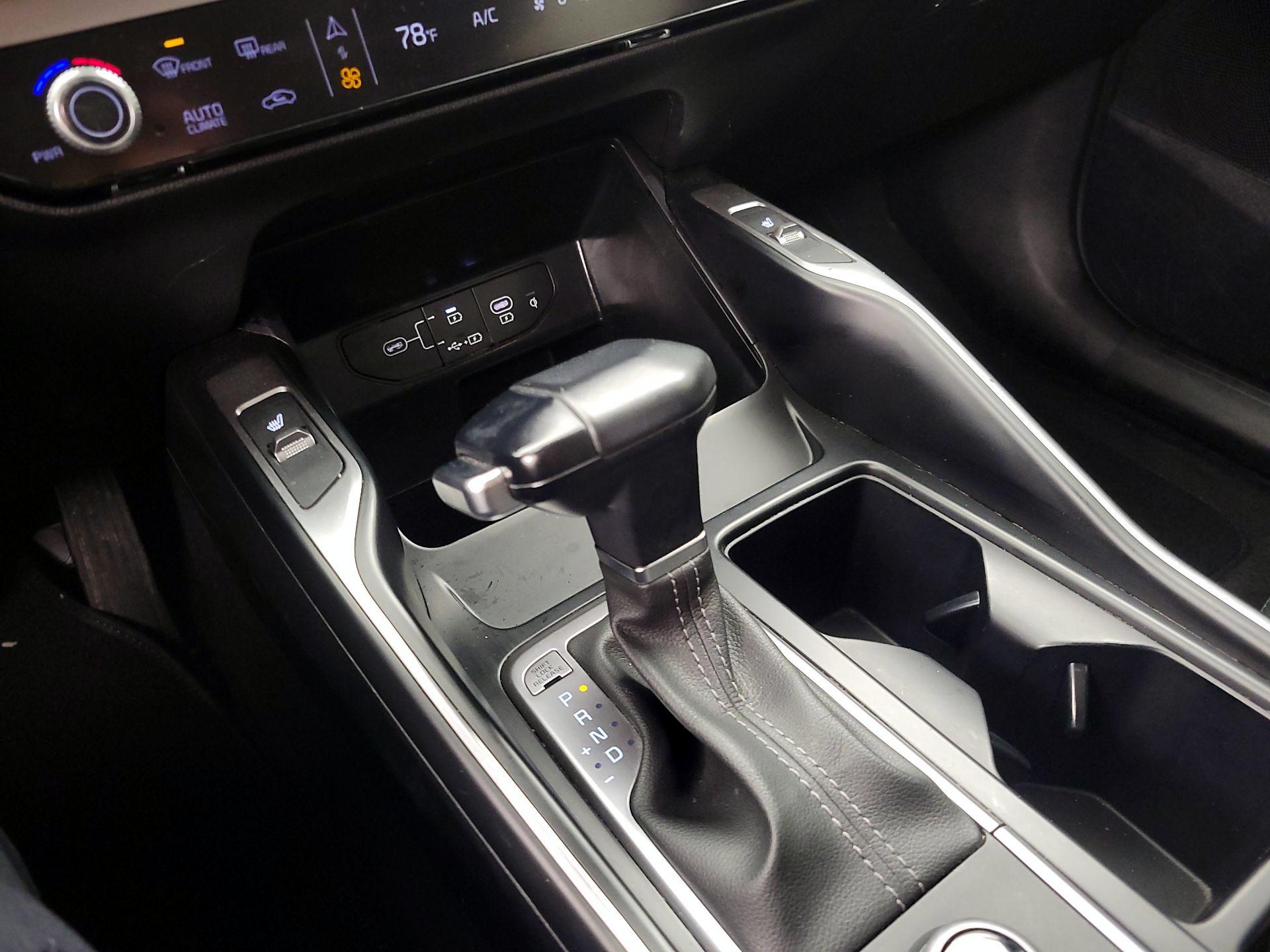 Thumbnail: 2024 Kia Sorento - 18