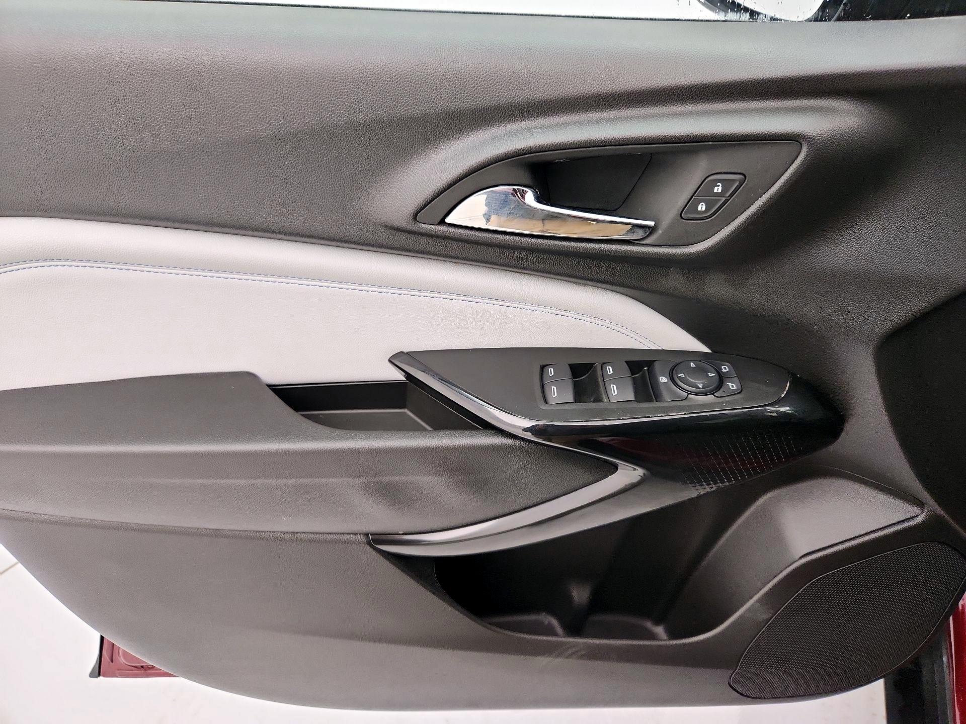 Thumbnail: 2025 Chevrolet Trax - 12