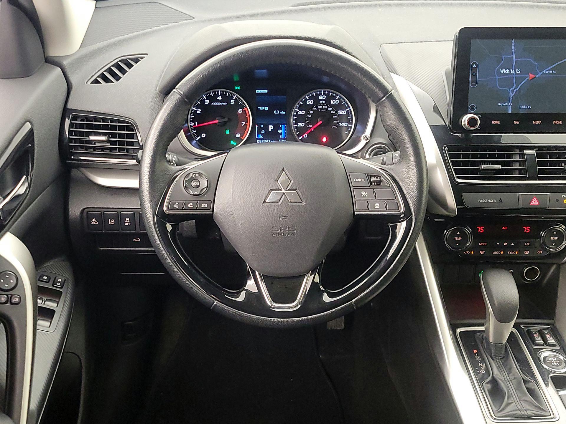 Thumbnail: 2024 Mitsubishi Eclipse Cross - 10