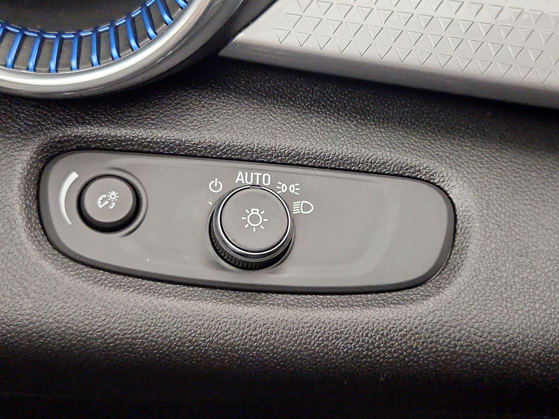 Thumbnail: 2025 Chevrolet Trax - 13