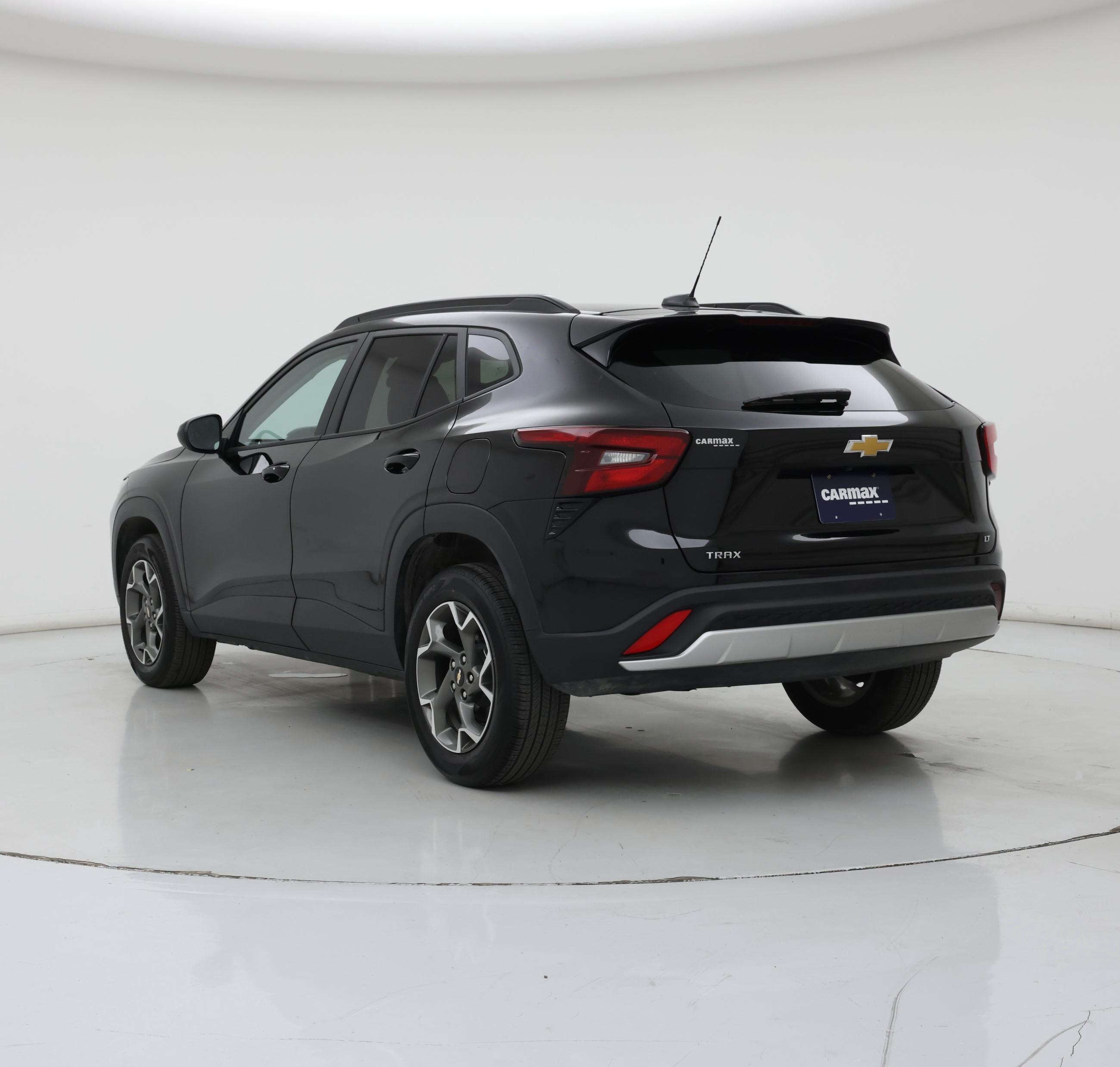 Thumbnail: 2025 Chevrolet Trax - 2