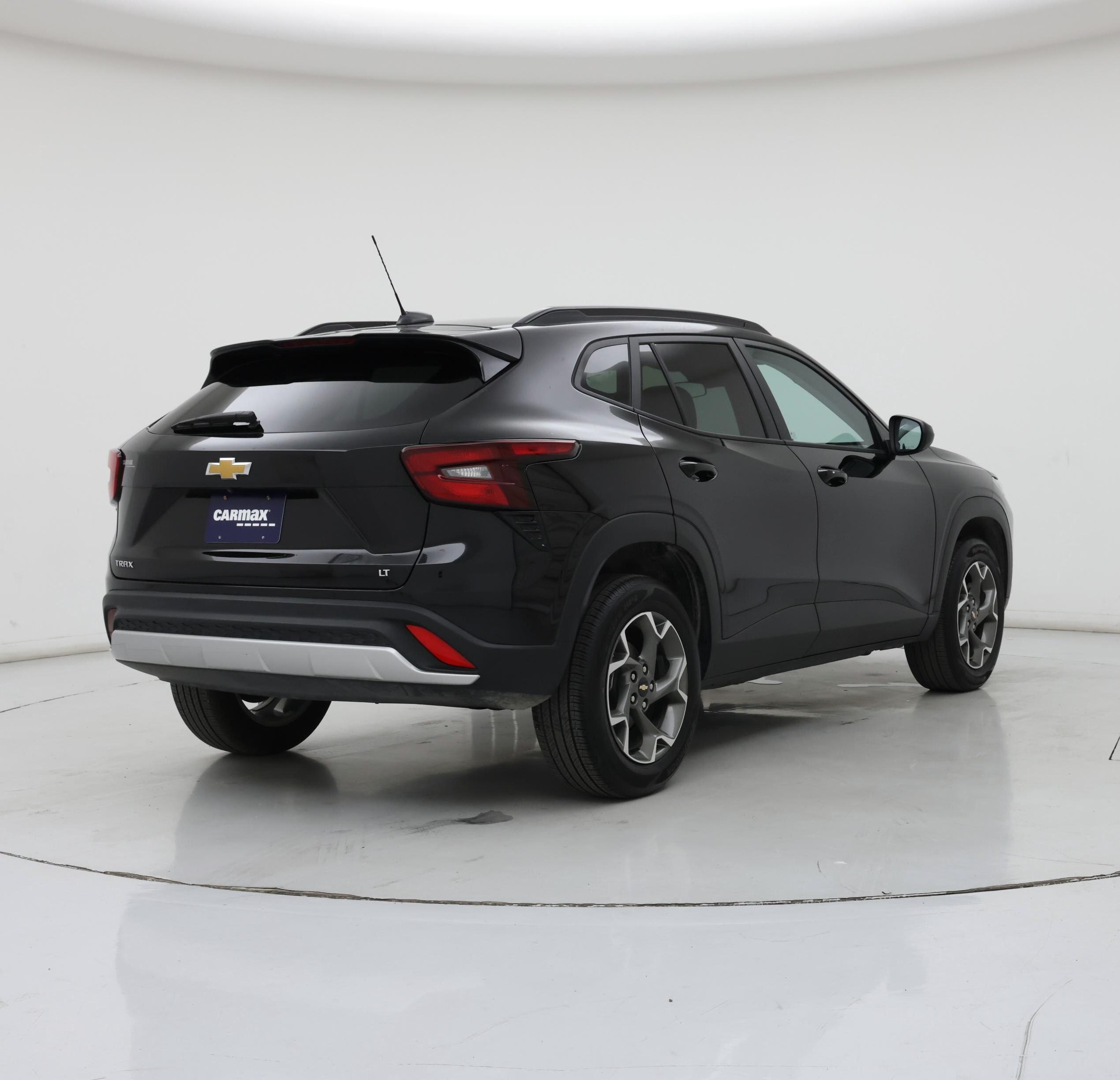 Thumbnail: 2025 Chevrolet Trax - 8