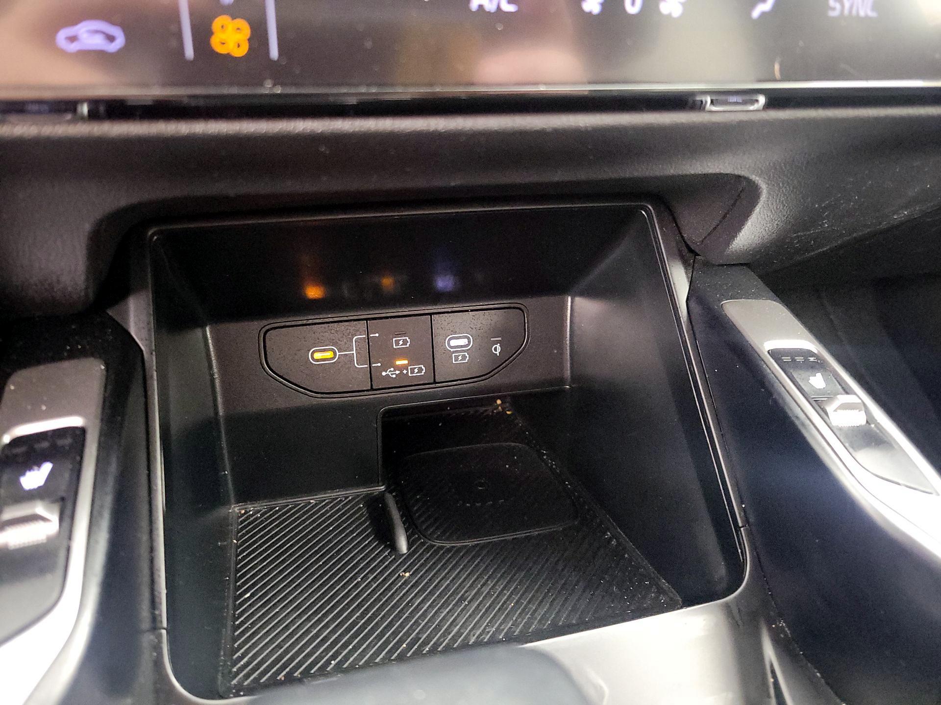 Thumbnail: 2024 Kia Sorento - 19