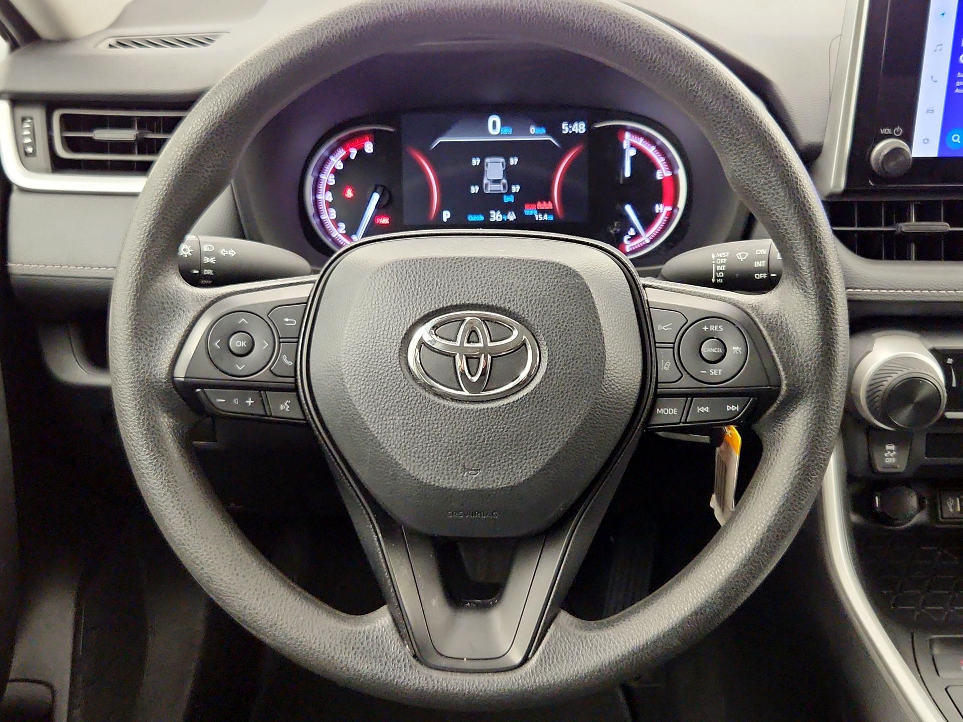 Thumbnail: 2024 Toyota RAV4 - 10