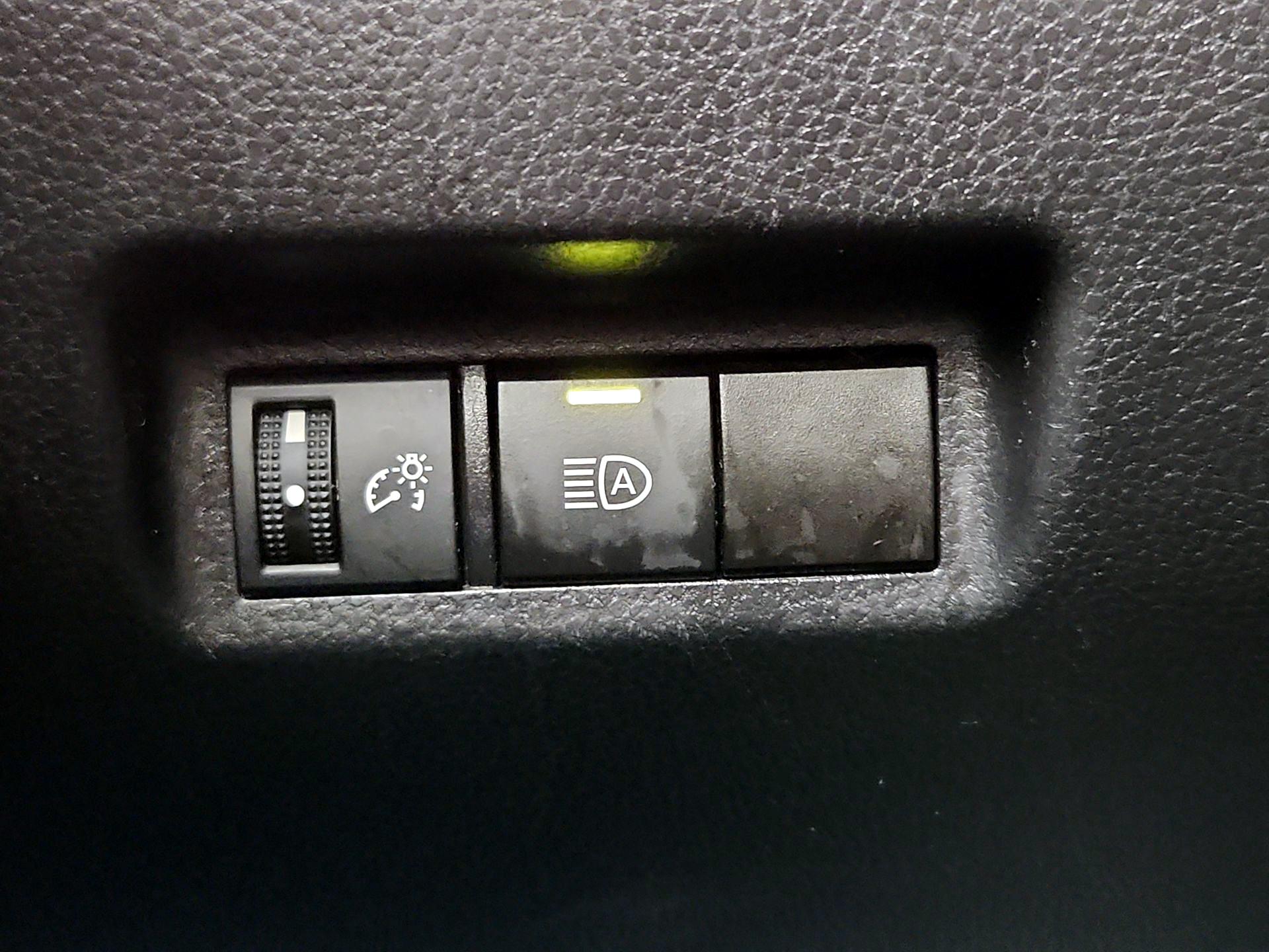 Thumbnail: 2024 Toyota RAV4 - 13