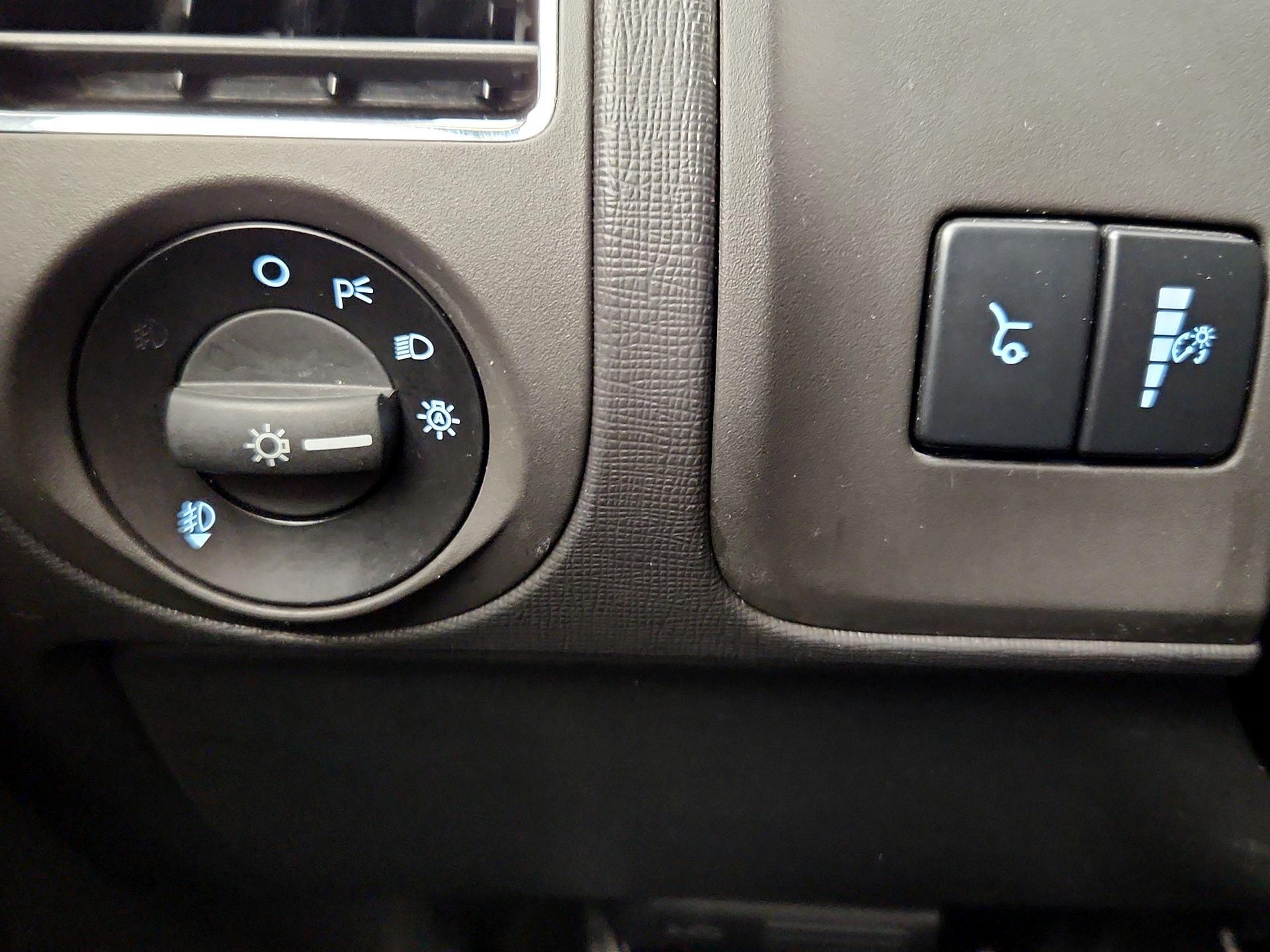 Thumbnail: 2018 Ford Flex - 13