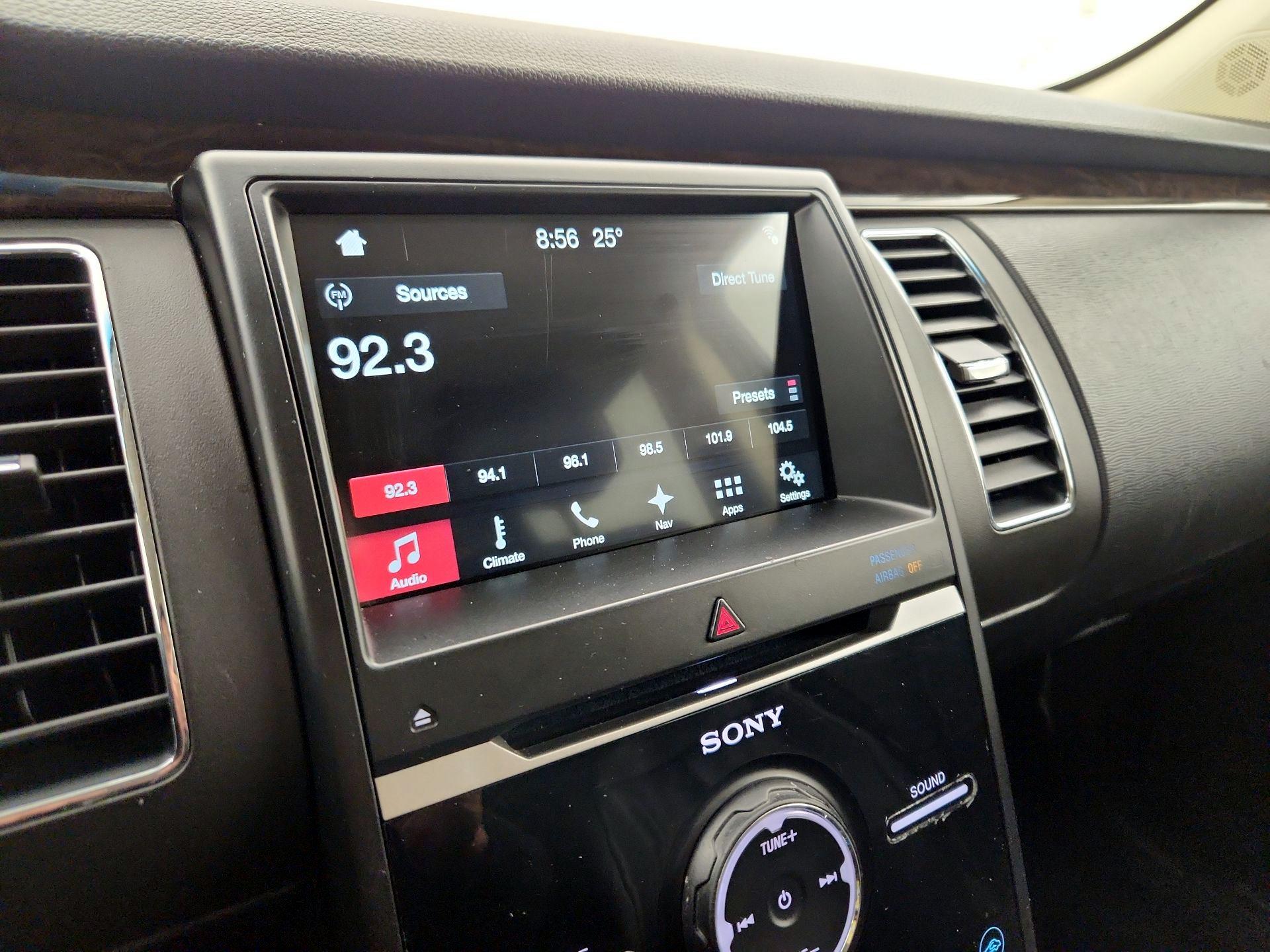 Thumbnail: 2018 Ford Flex - 16