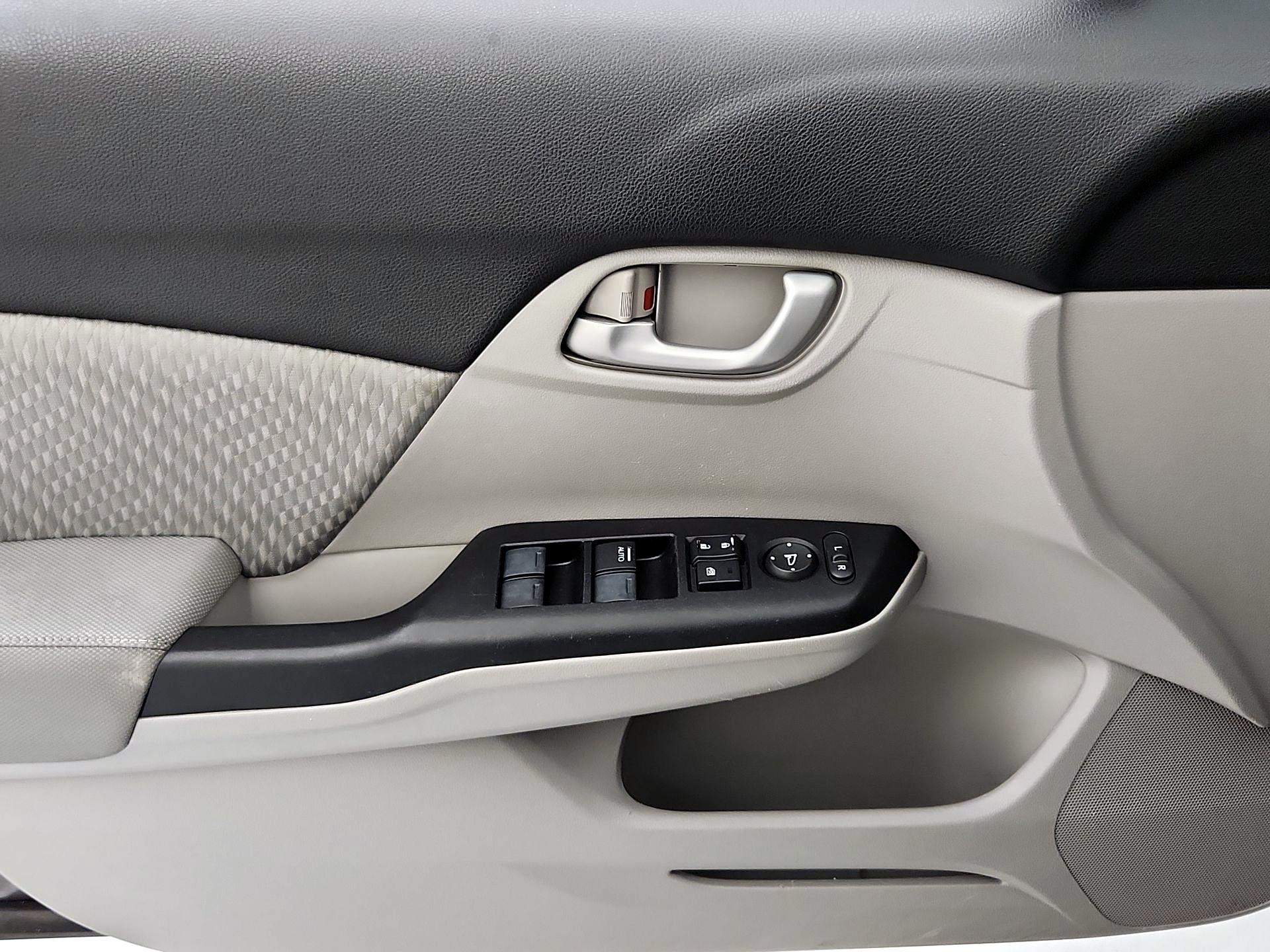 Thumbnail: 2014 Honda Civic - 12