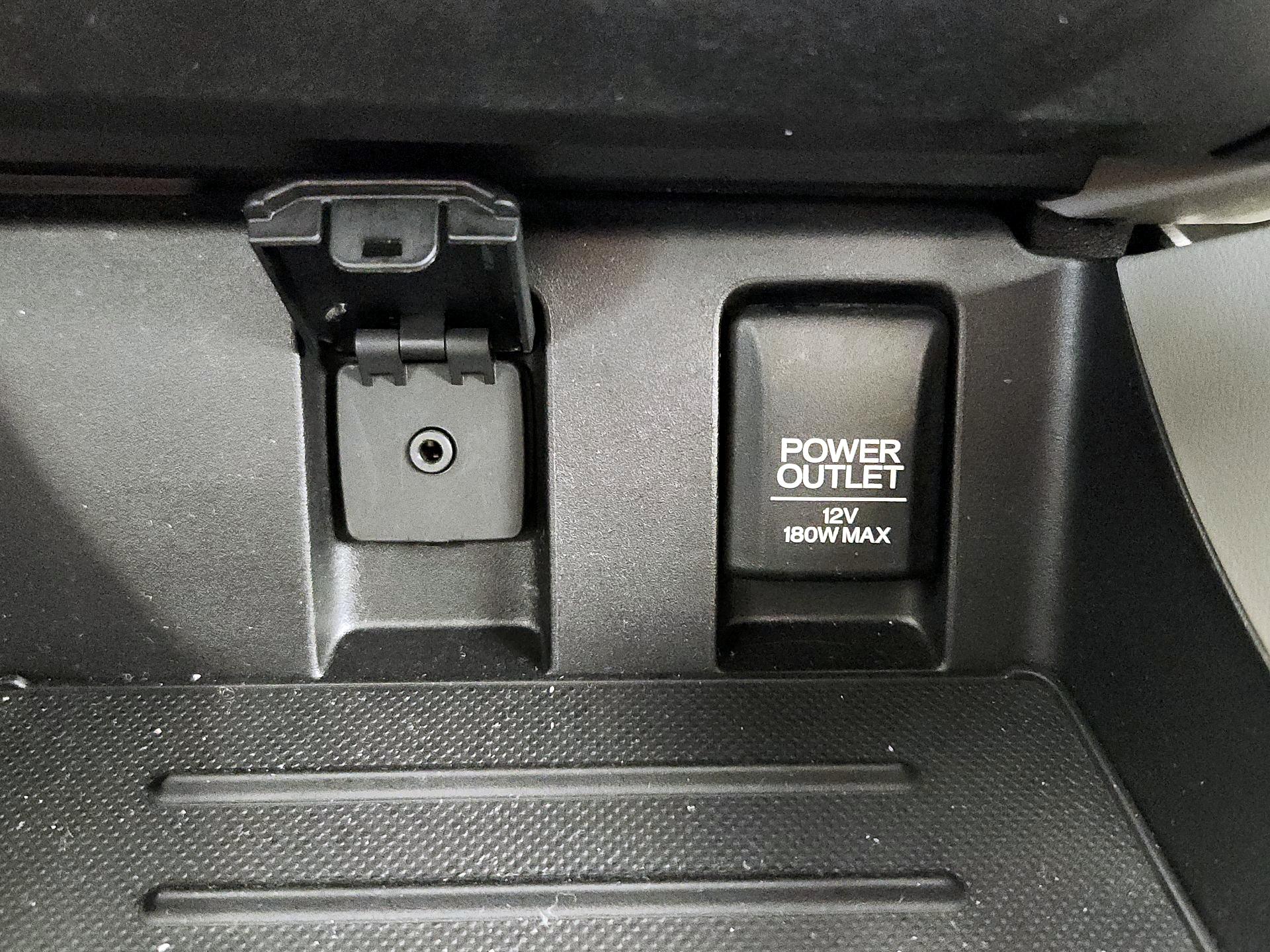 Thumbnail: 2014 Honda Civic - 18