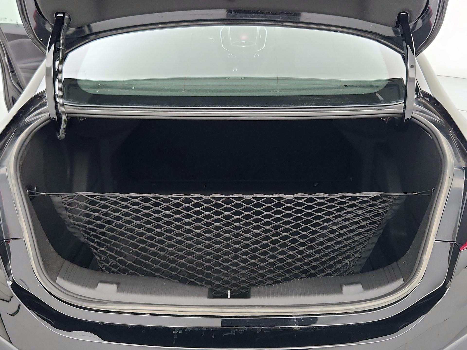 Thumbnail: 2019 Chevrolet Cruze - 20