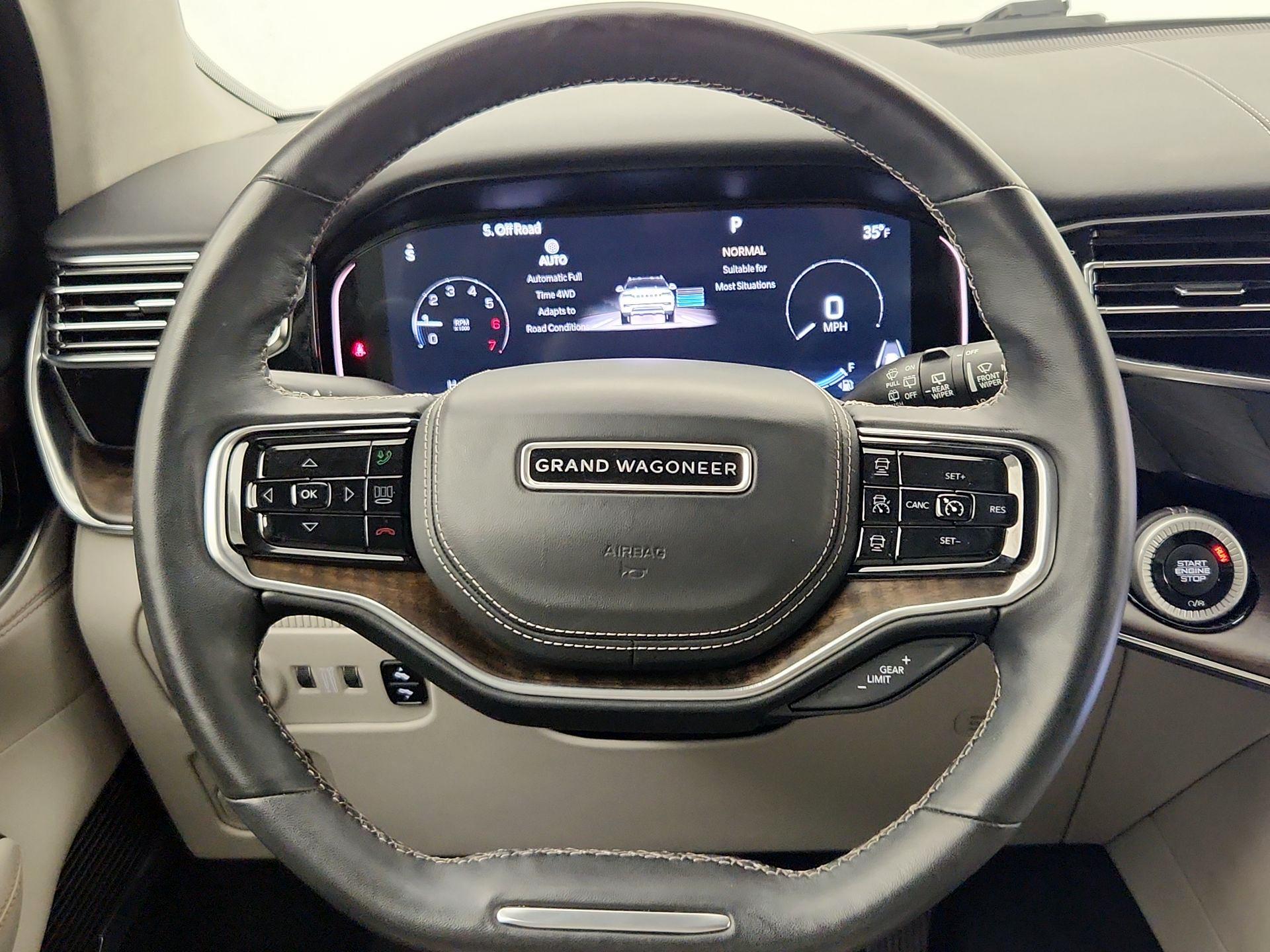 Thumbnail: 2023 Jeep Grand Wagoneer - 10