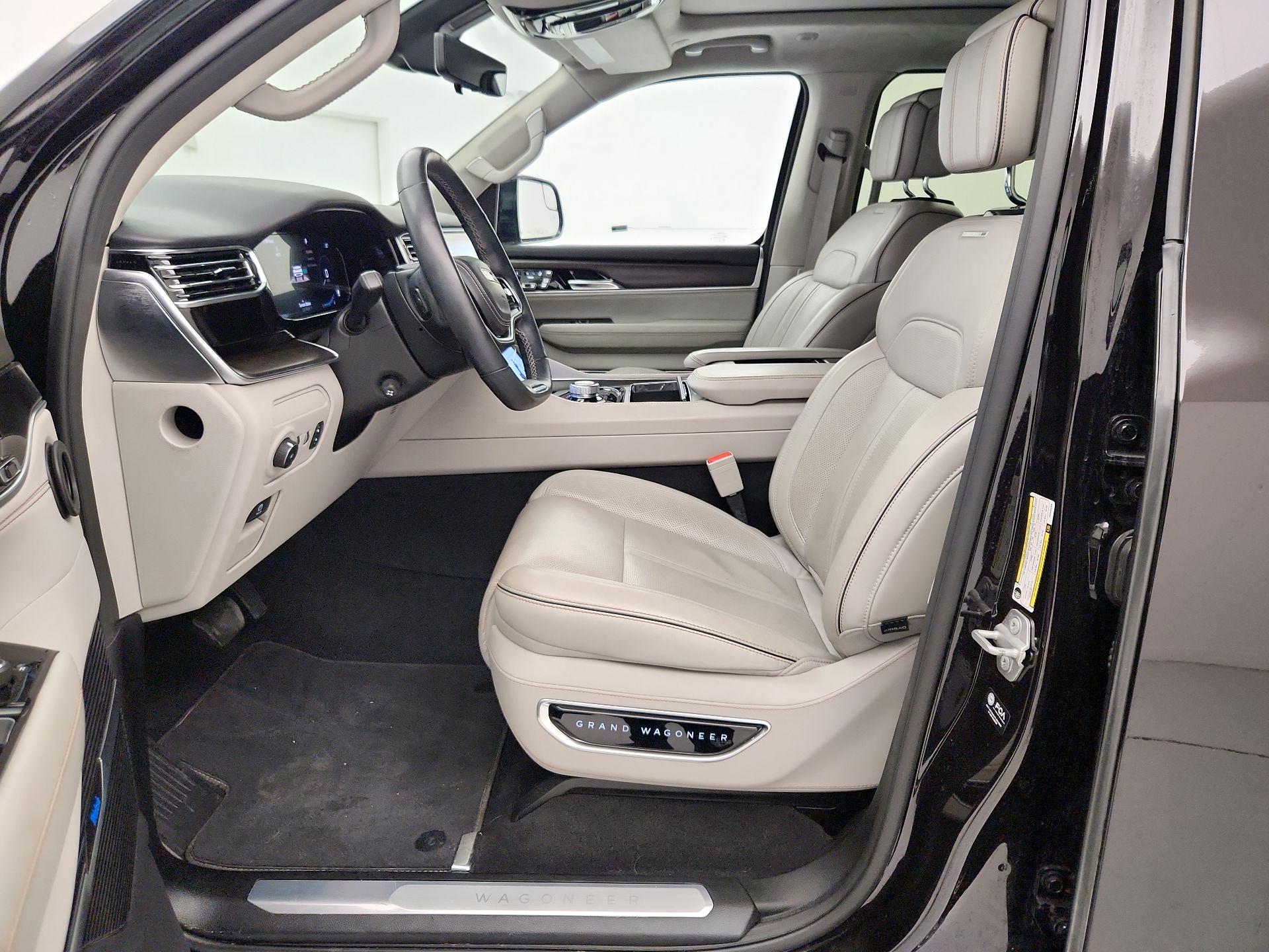 Thumbnail: 2023 Jeep Grand Wagoneer - 11