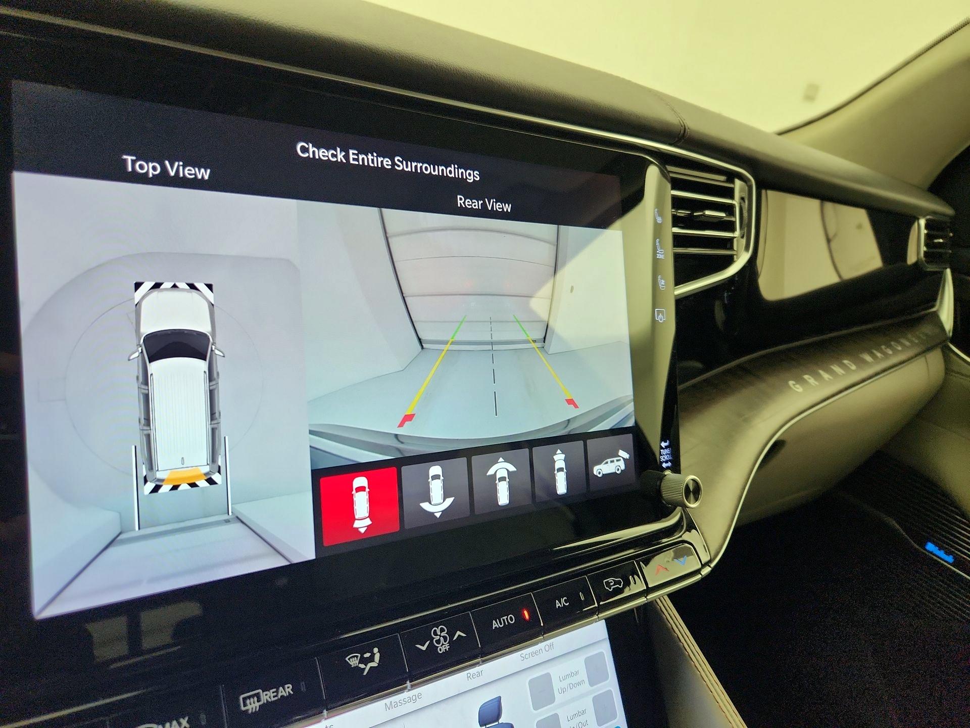 Thumbnail: 2023 Jeep Grand Wagoneer - 15