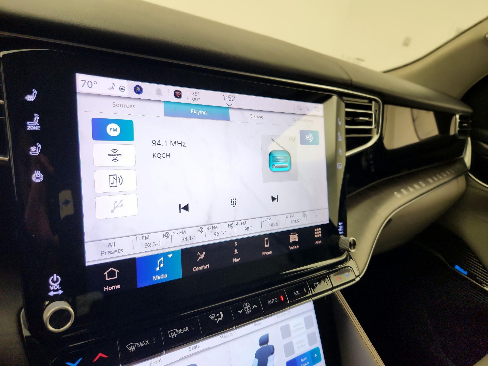 Thumbnail: 2023 Jeep Grand Wagoneer - 16