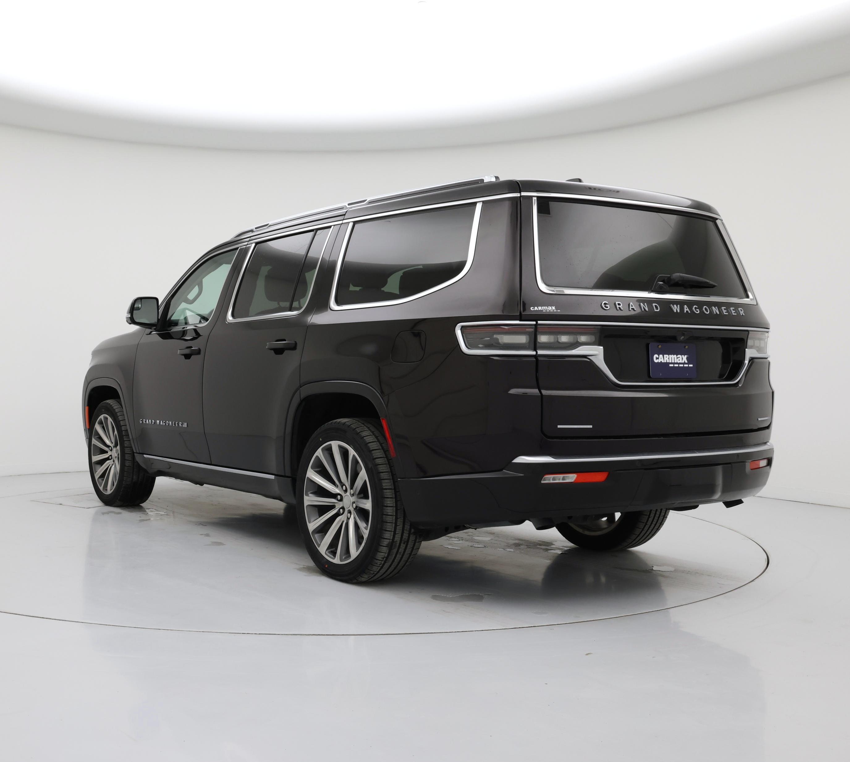 Thumbnail: 2023 Jeep Grand Wagoneer - 2