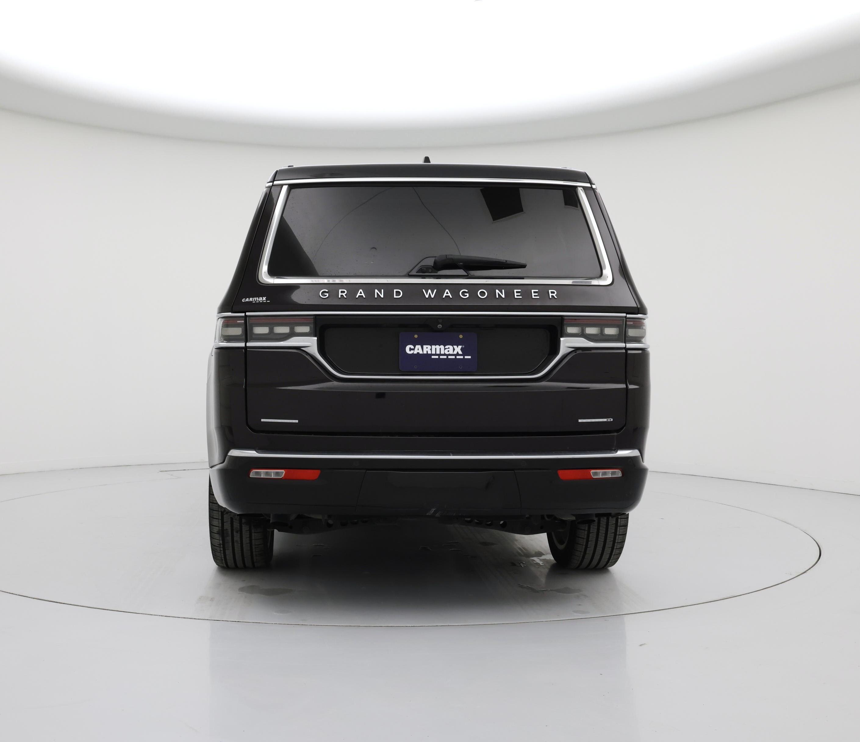 Thumbnail: 2023 Jeep Grand Wagoneer - 6